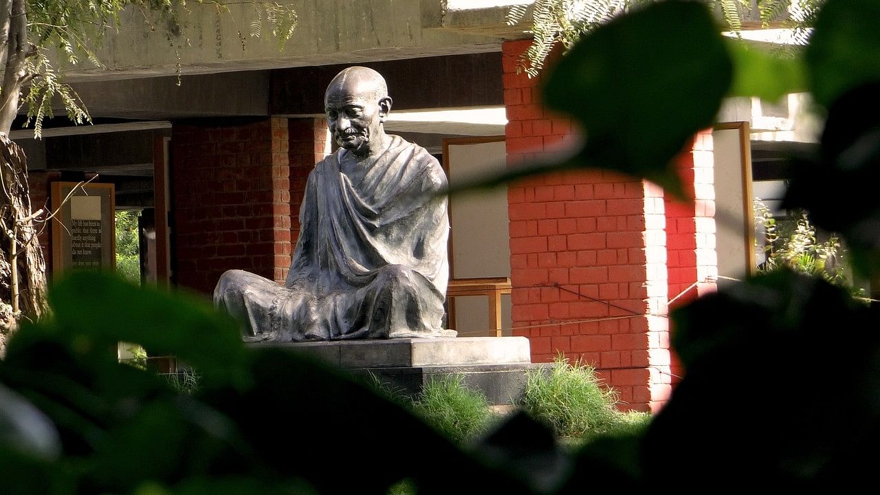 <div class="paragraphs"><p>Representative image showing a statue of Mahatma Gandhi.</p></div>