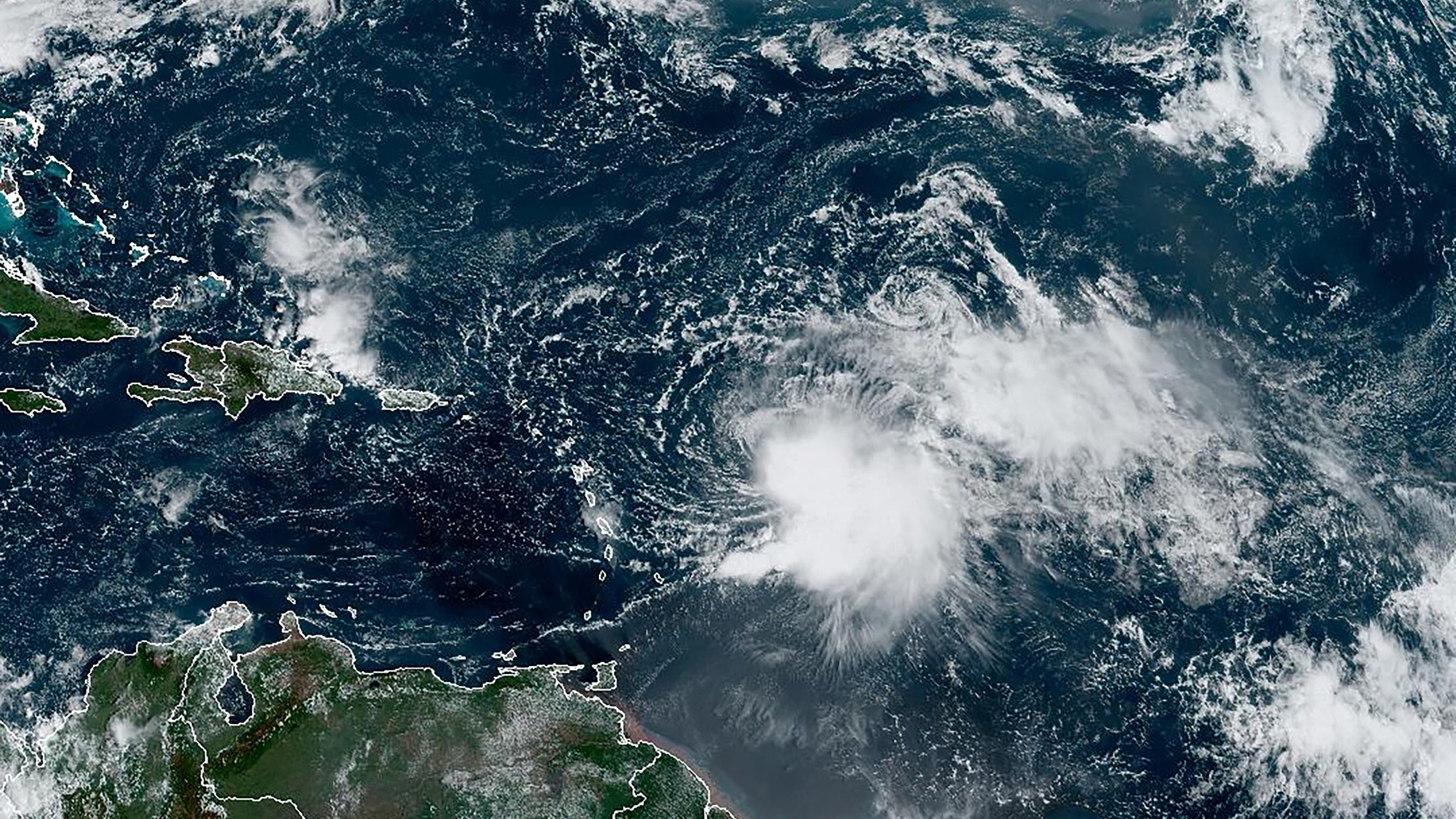 <div class="paragraphs"><p>Tropical Storm Philippe to Bring Heavy Rain to Antigua and Barbuda.</p></div>