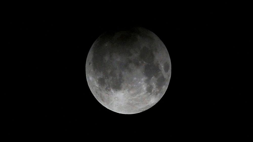 <div class="paragraphs"><p>Representative image for Partial Lunar Eclipse.</p></div>