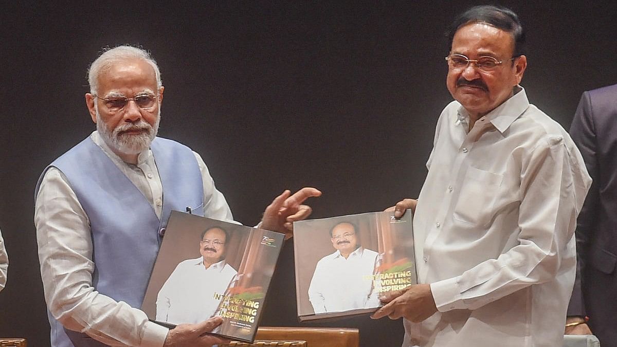 <div class="paragraphs"><p>PM Narendra Modi (left) with ex VP M Venkiah Naidu (right).</p></div>