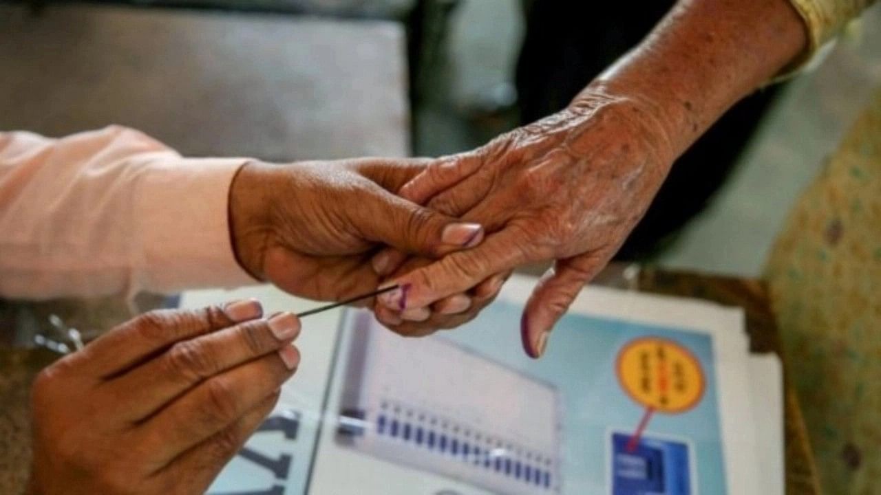 <div class="paragraphs"><p>Representative image of a person casting vote.</p></div>