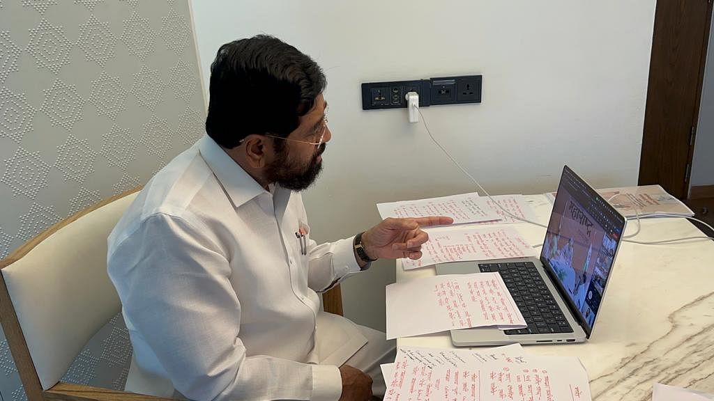 <div class="paragraphs"><p>Maharashtra Chief Minister Eknath Shinde holds a virtual meeting on the state of govt-run hospitals, October 5, 2023.</p></div>