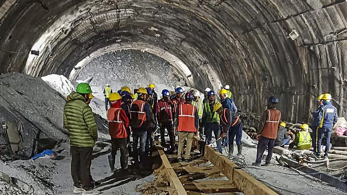 <div class="paragraphs"><p>Rescue and relief operations underway after a portion of a tunnel under construction between Silkyara and Dandalgaon on the Brahmakhal-Yamunotri national highway collapsed, in Uttarkashi district.</p></div>