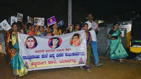 <div class="paragraphs"><p>Veerappa and his students undertake a procession to mark the birth anniversary of Savitribai Phule.</p></div>