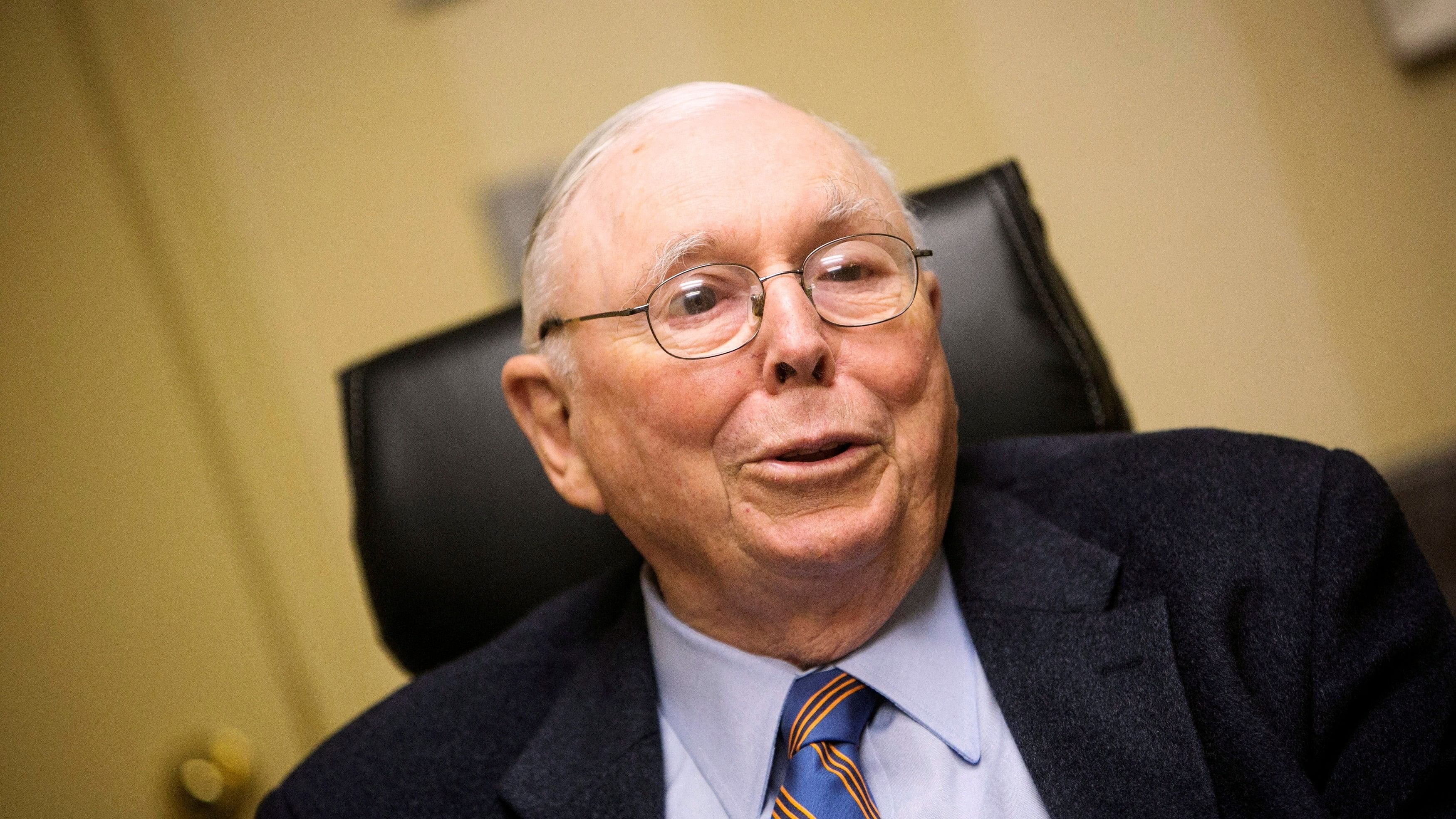 <div class="paragraphs"><p> Charlie Munger.</p></div>