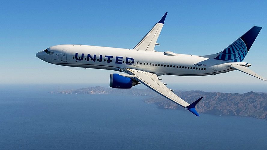 <div class="paragraphs"><p>United Airlines airplane.</p></div>