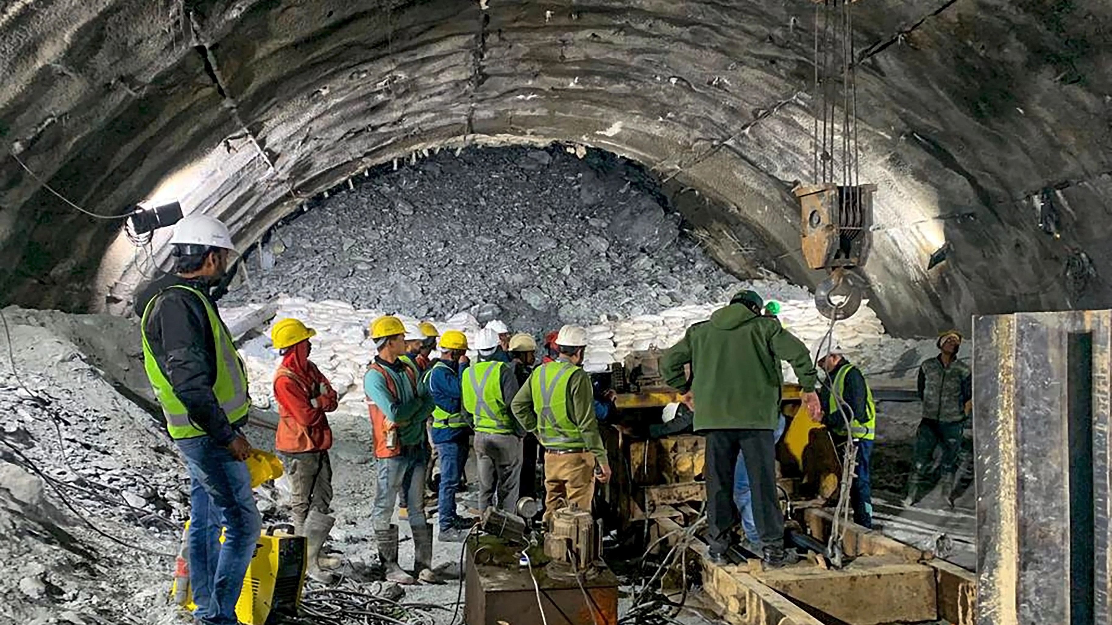 <div class="paragraphs"><p> Rescue and relief operations underway after a portion of a tunnel under construction between Silkyara and Dandalgaon on the Brahmakhal-Yamunotri national highway collapsed, in Uttarkashi district, Wednesday, Nov 15, 2023. </p></div>