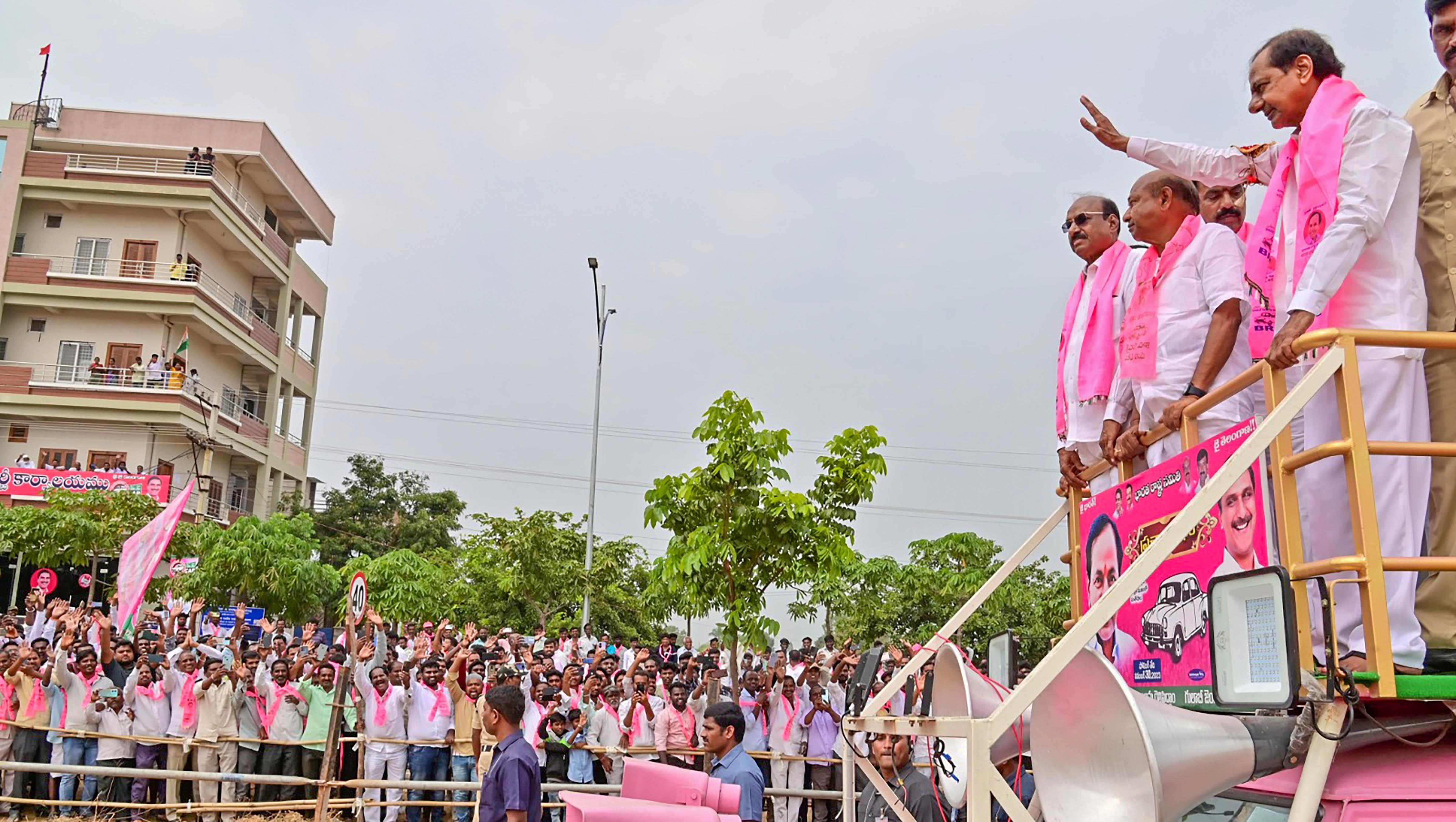 <div class="paragraphs"><p>Telangana Chief Minister and BRS chief K Chandrashekar Rao addresses a rally at Gajwel in Siddipet district on November 9, 2023. </p></div>