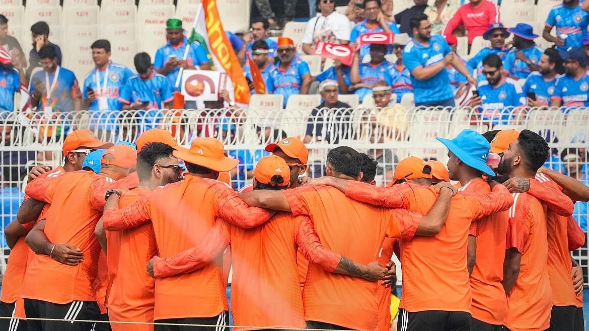 <div class="paragraphs"><p>Indian head coach Rahul Dravid at a team meeting ahead of the ICC Men's Cricket World Cup 2023 match between India and South Africa, at Eden Gardens, in Kolkata, Sunday, Nov. 5, 2023.</p></div>