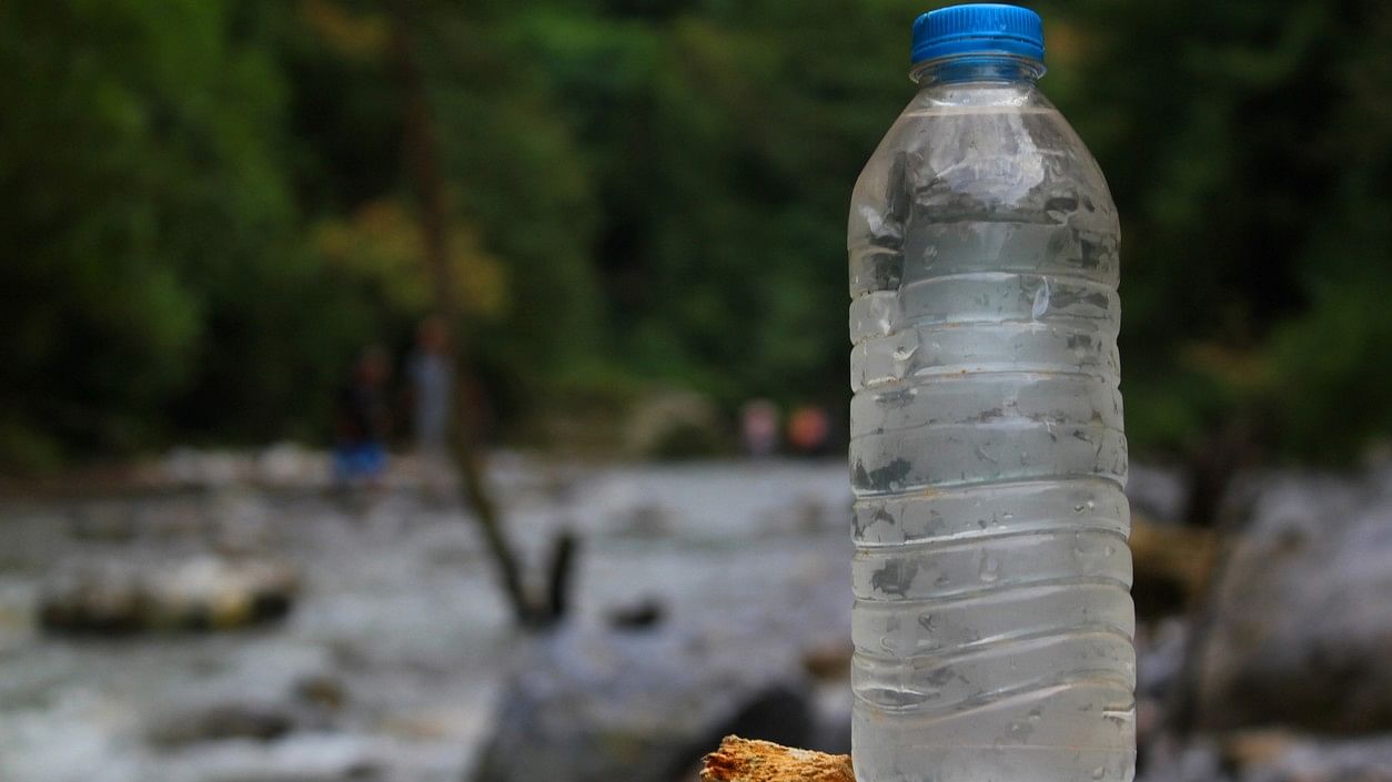 <div class="paragraphs"><p>A representative image showing a bottle with water from the Ganges.</p></div>