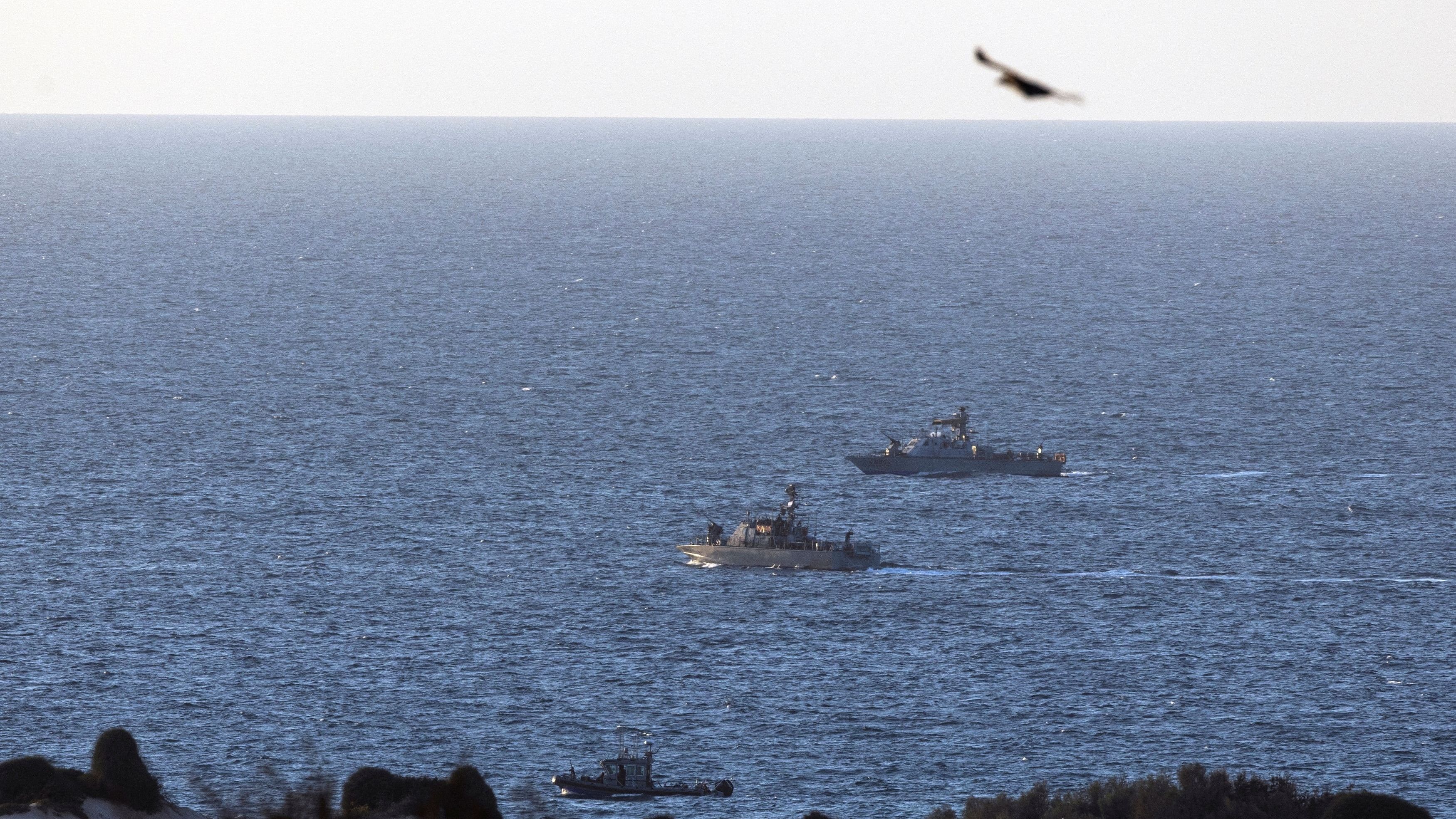 An Israeli naval ship sails on the Mediterranean Sea, amid the ongoing conflict between Israel and the Palestinian Islamist group Hamas, near Israel's border with Gaza in southern Israel, November 4, 2023. REUTERS/Amir Cohen