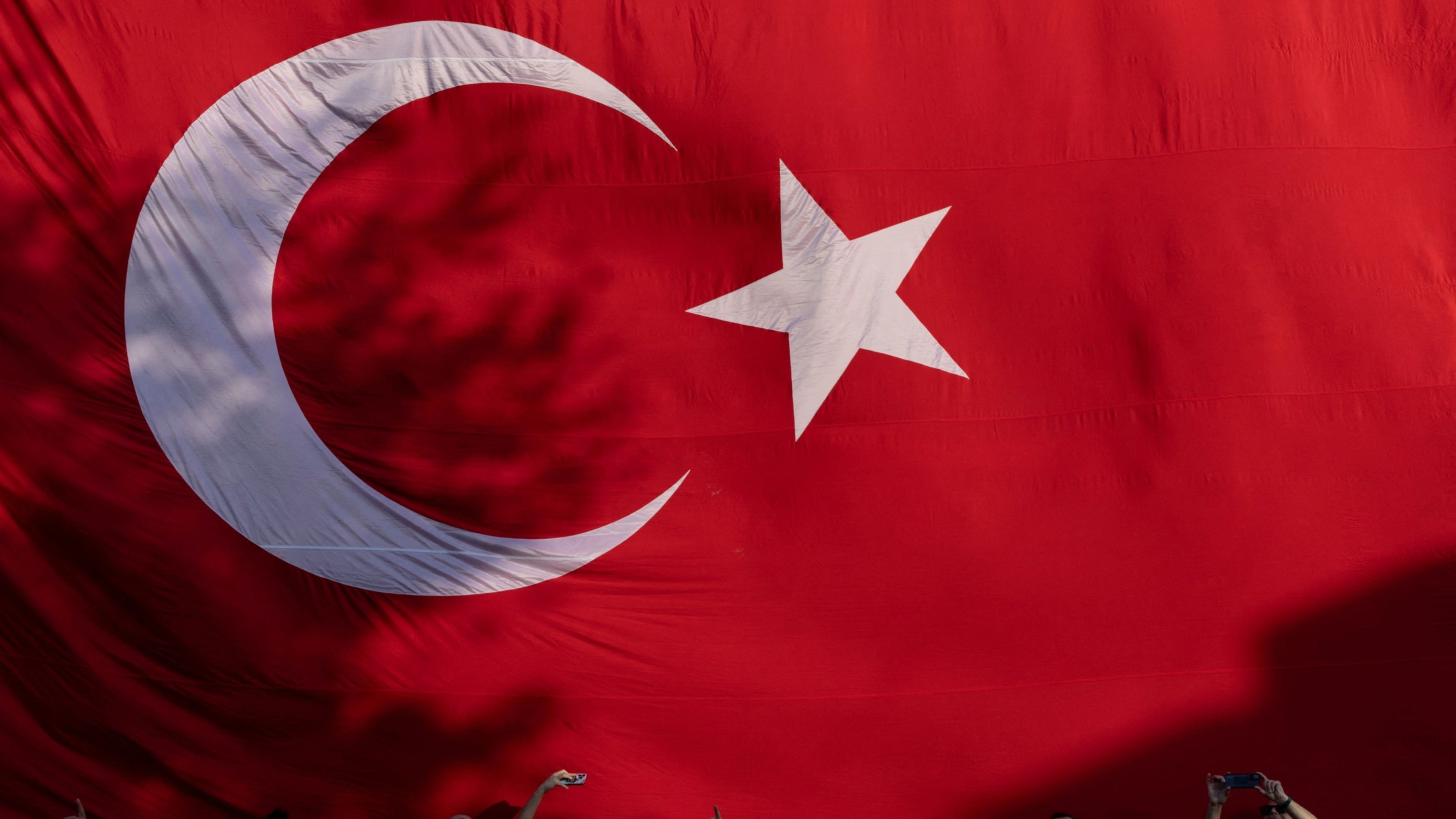 <div class="paragraphs"><p>[Representative Image]</p><p>Turkey detains alleged drug kingpin in organised crime bust</p><p></p></div>