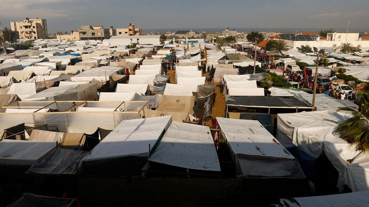 <div class="paragraphs"><p>A tent camp sheltering displaced Palestinians, in Khan Younis.</p></div>