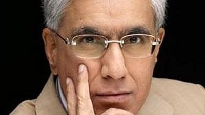 <div class="paragraphs"><p>Karan Thapar.</p></div>