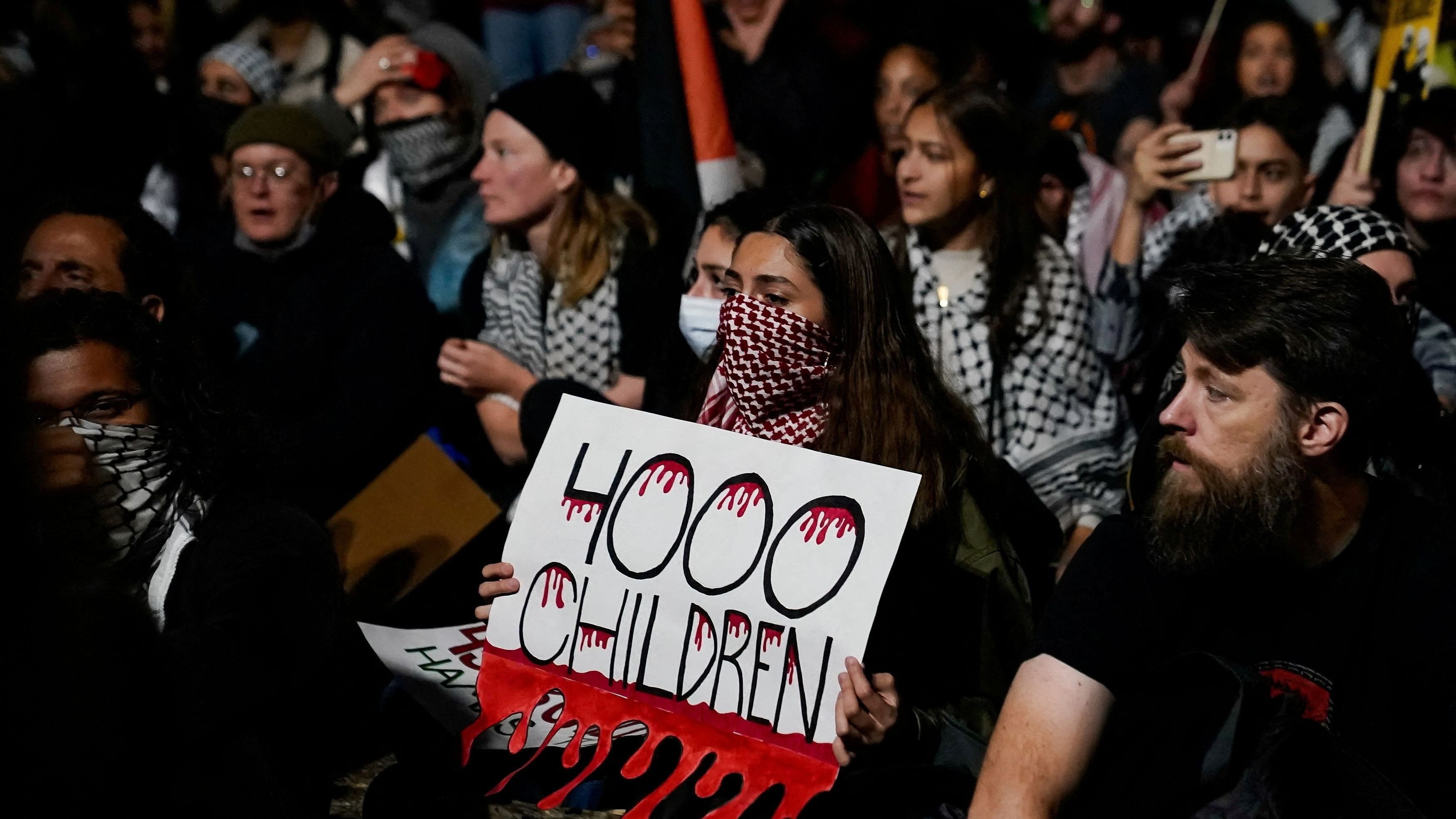 <div class="paragraphs"><p>Demonstrators rally outside the White House in support of Palestinians in Gaza, amid the ongoing conflict between Israel and Hamas, in Washington, US.</p></div>