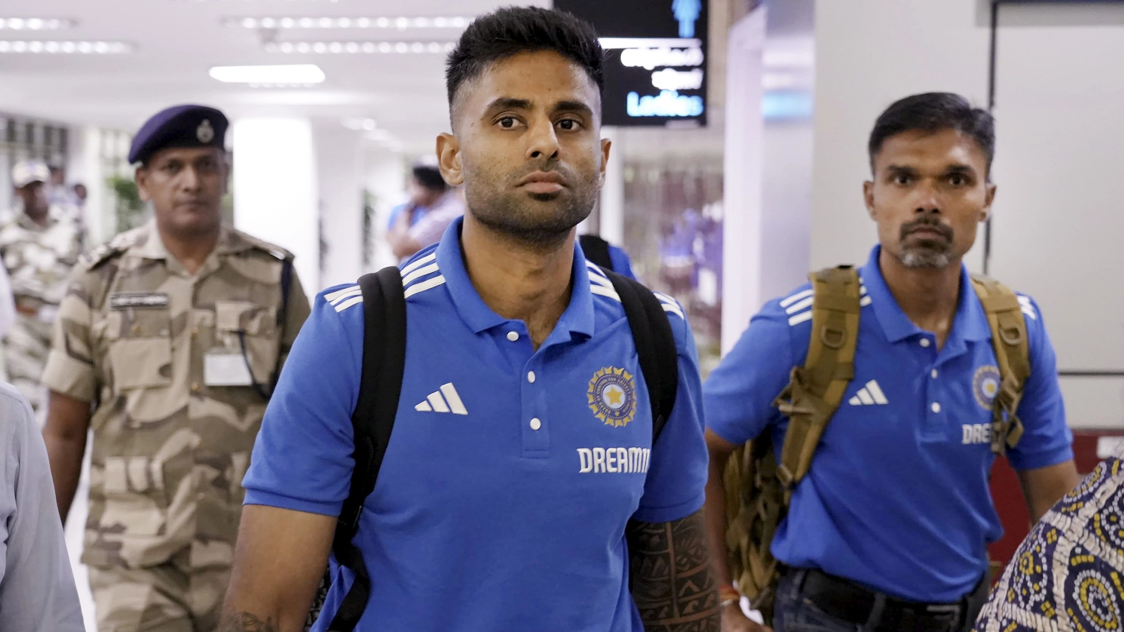 <div class="paragraphs"><p> India's captain Suryakumar Yadav arrives at the Thiruvananthapuram International Airport for the second T20 International cricket match  between India and Australia, in Thiruvananthapuram.</p></div>