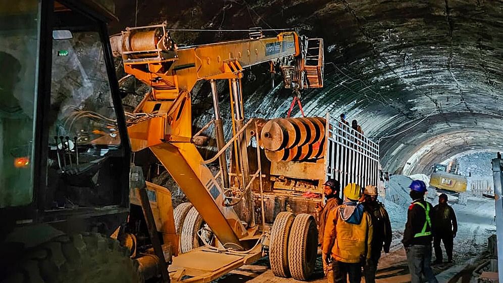 <div class="paragraphs"><p>800-900 mm diameter MS pipes being inserted through the rubble inside Silkyara tunnel to prepare an escape passage for trapped workers who were trapped inside after a portion of an under-construction tunnel collapsed, in Uttarkashi district, Tuesday, Nov. 14, 2023.</p></div>