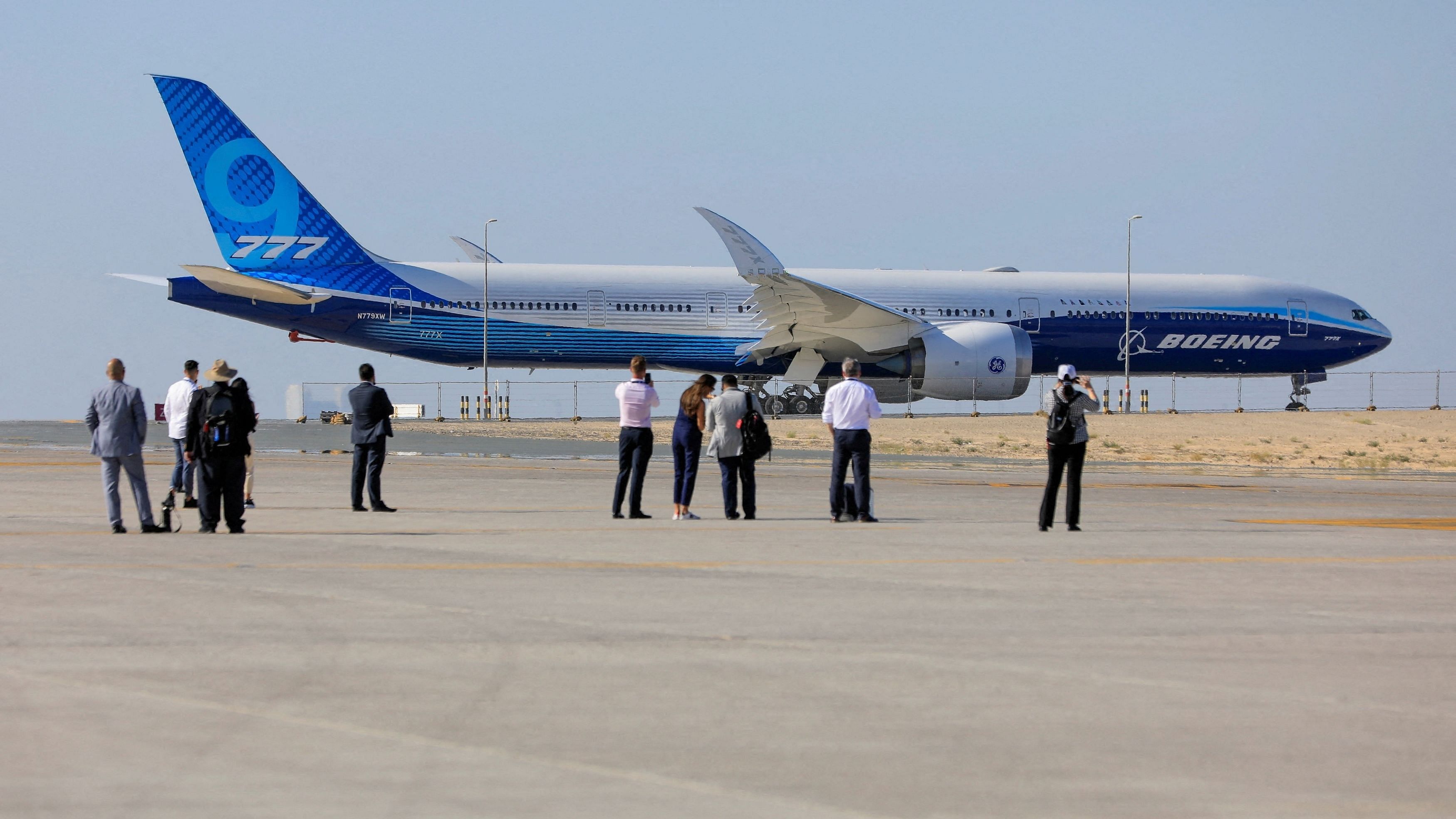 <div class="paragraphs"><p>View of Boeing 777X.</p></div>