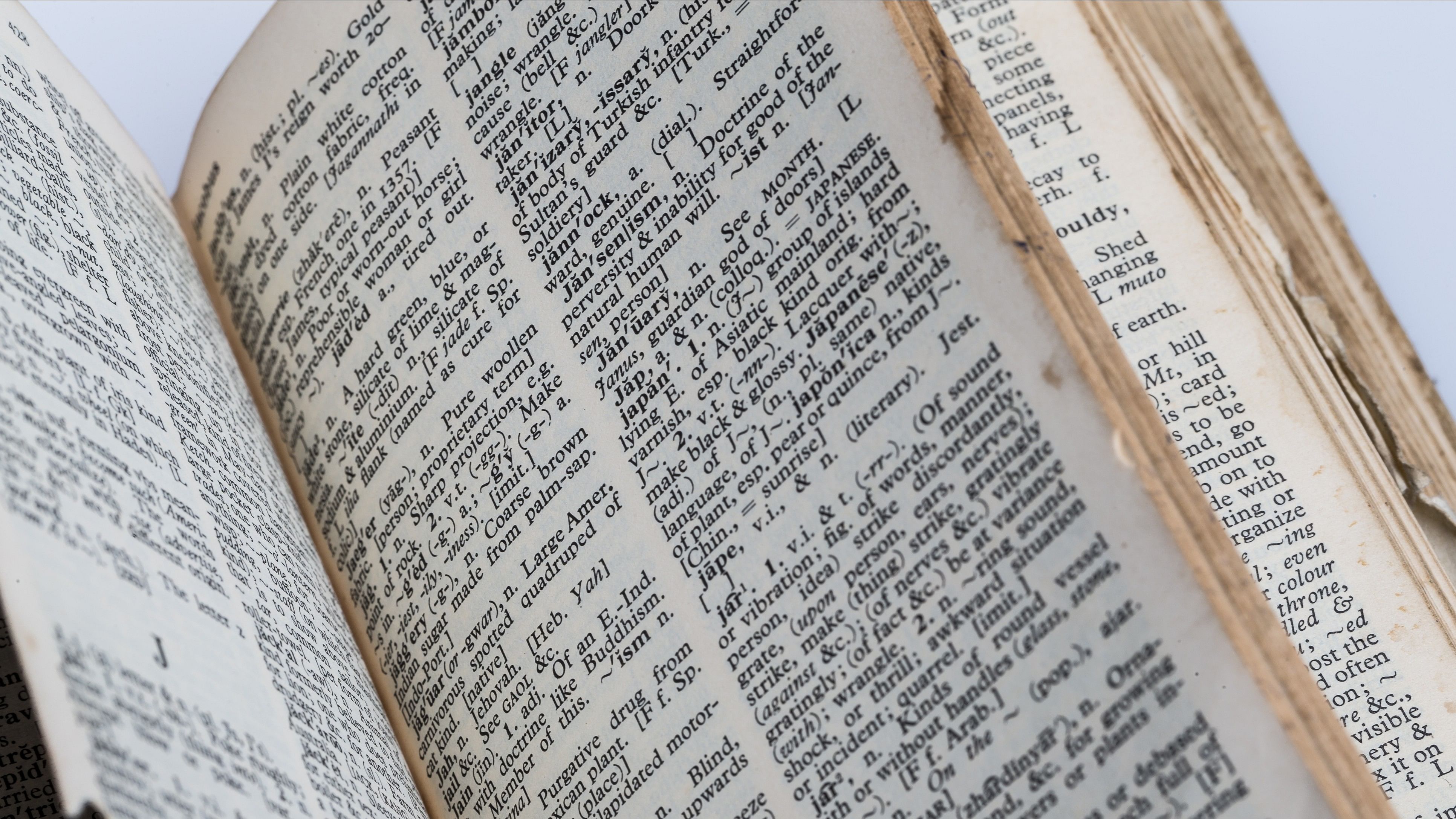 <div class="paragraphs"><p>Representative image of a dictionary.</p></div>