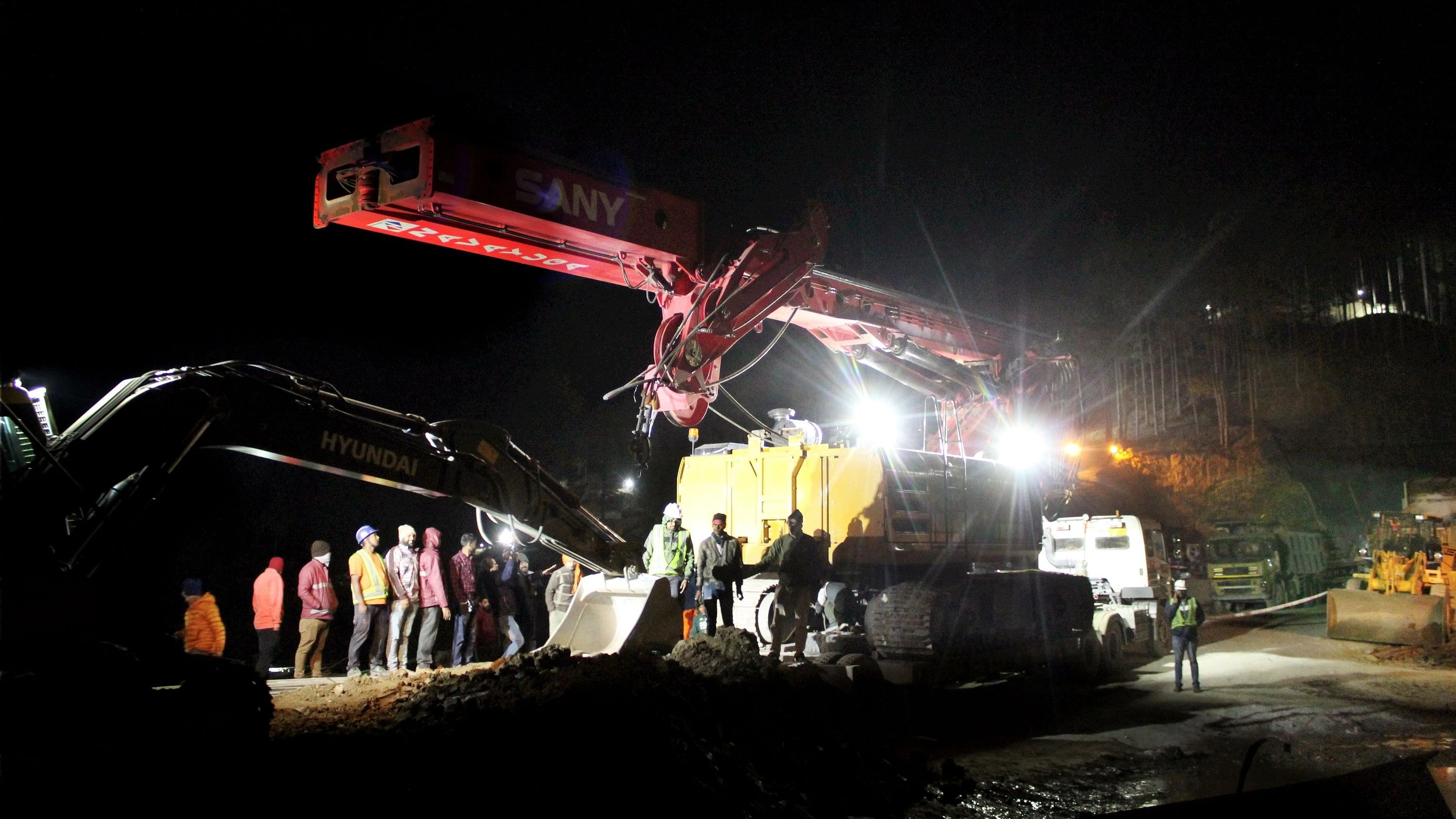 <div class="paragraphs"><p>A drilling machine being brought for rescue operation at the under-construction tunnel between Silkyara and Dandalgaon on the Brahmakhal-Yamunotri national highway, in Uttarkashi district, Tuesday, Nov. 21, 2023. </p></div>