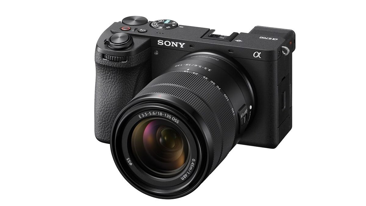 Sony Alpha 6700 APS-C Mirrorless Camera (ILCE-6700) - Moment