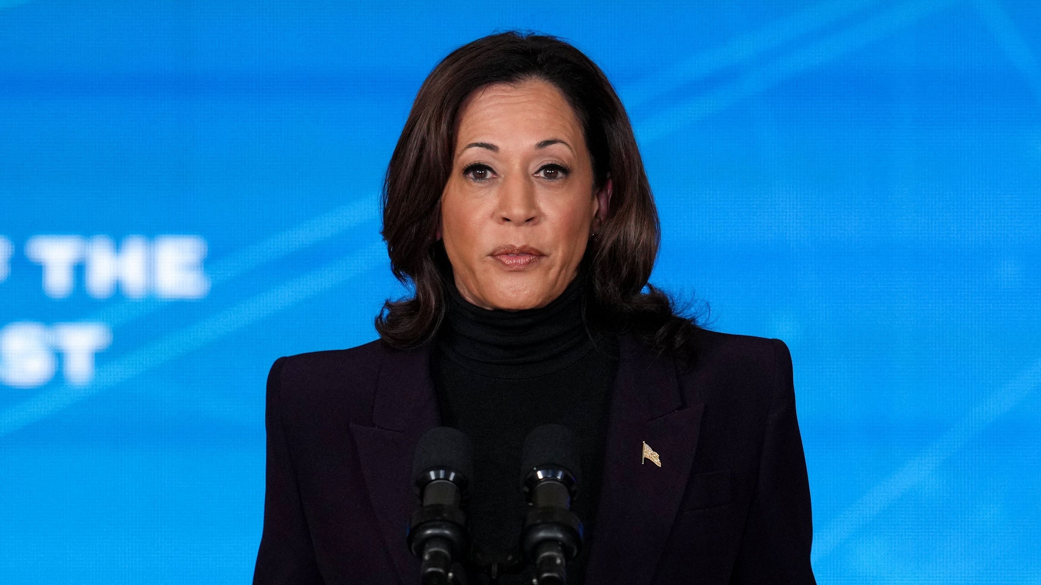 

<div クラス="段落">
<p>US Vice President Kamala Harris</p>
</div>
<p>“/></p>
<div class=