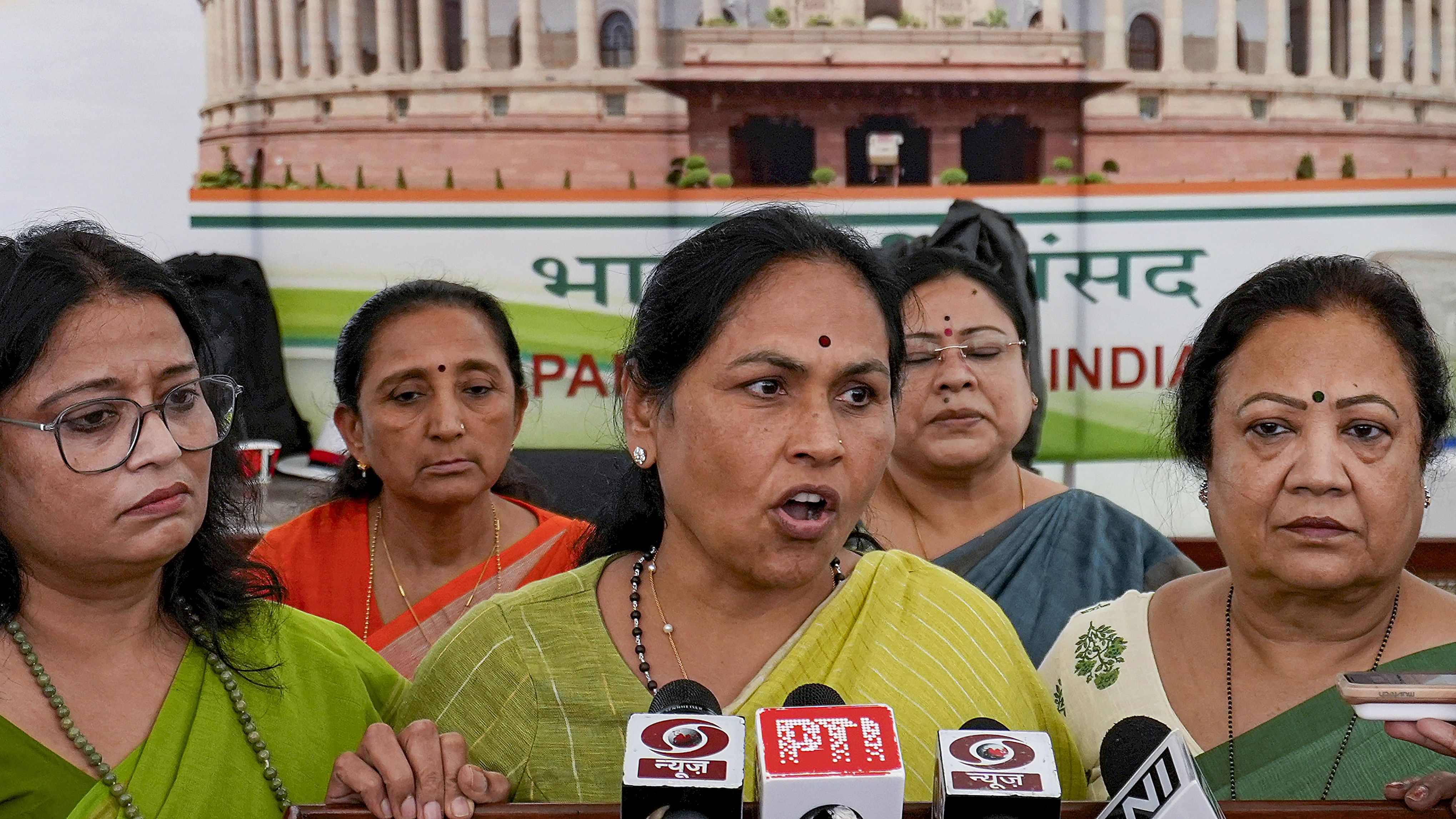 <div class="paragraphs"><p>Union Minister Shobha Karandlaje with other BJP women MPs.</p></div>