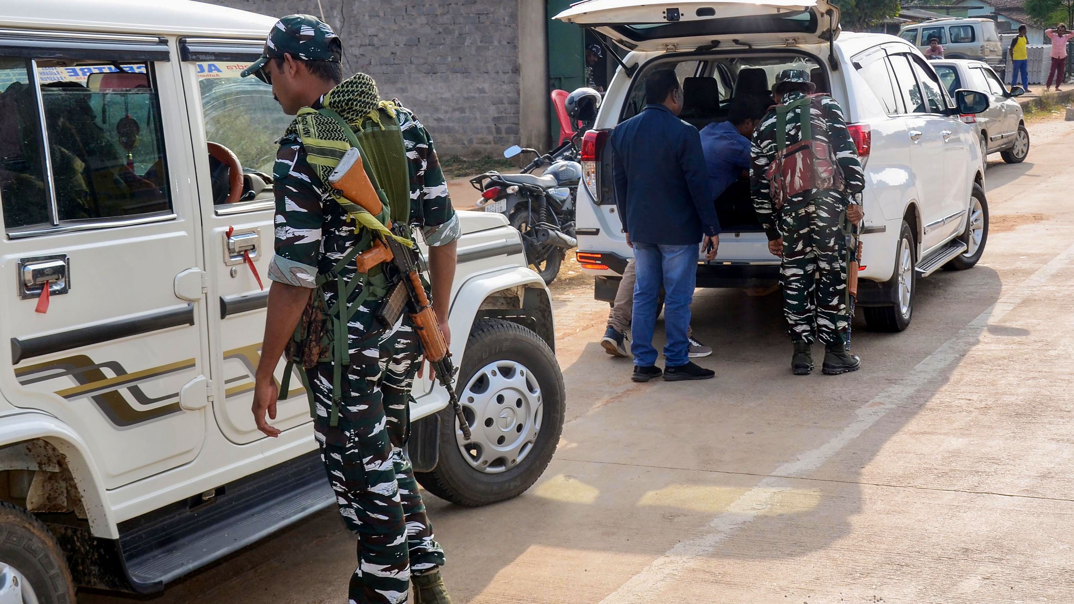 <div class="paragraphs"><p>Security force personnel check vehicles on the eve of the 2nd phase of Chhattisgarh Assembly polls, in Jashpur.&nbsp;</p></div>