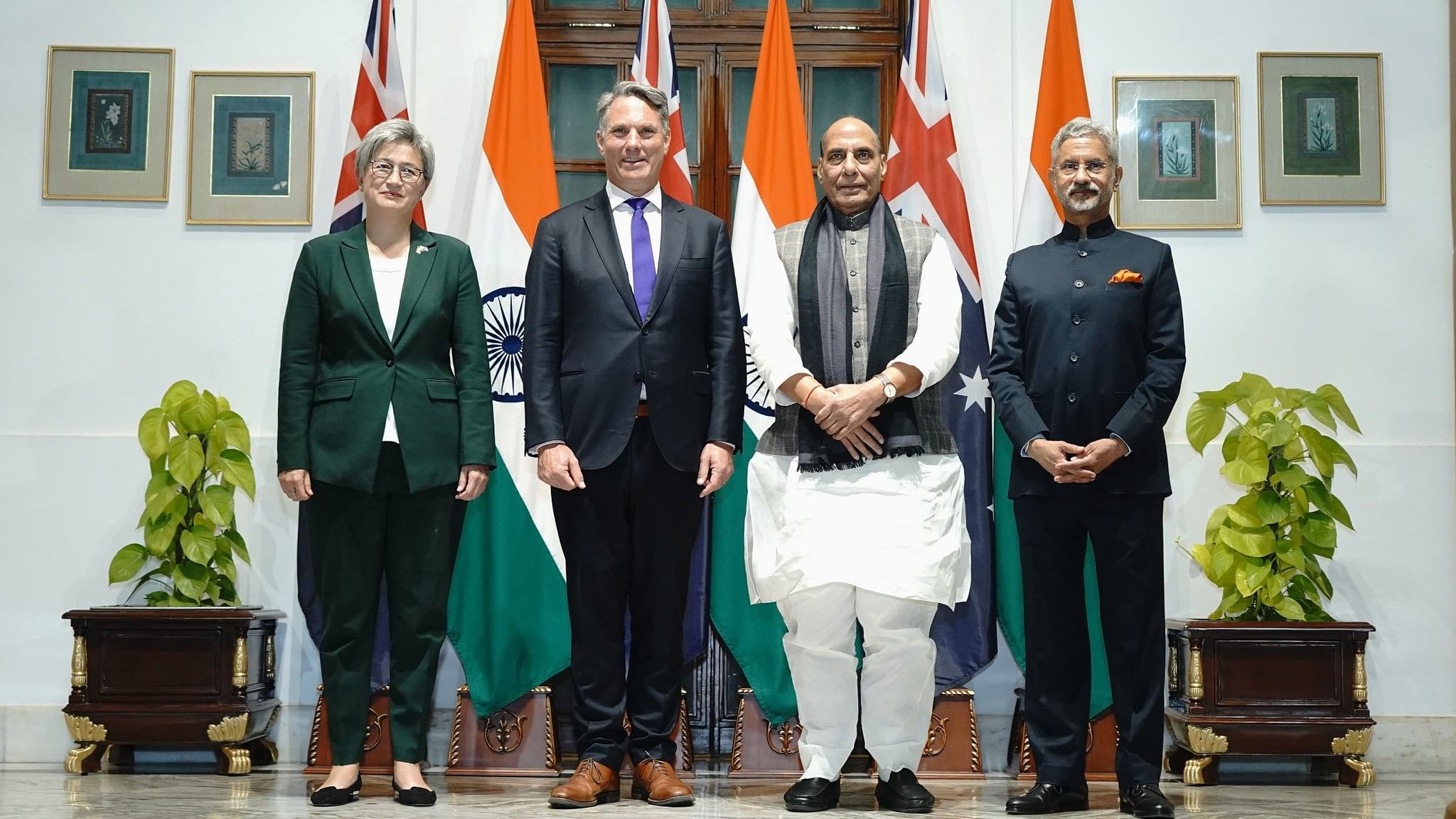 <div class="paragraphs"><p>Defence Minister Rajnath Singh and External Affairs Minister S Jaishankar met Australian Deputy Prime Minister and Defence Minister Richard Marles and Foreign Minister Penny Wong here as part of the second India-Australia 2+2 Ministerial Dialogue.</p></div>