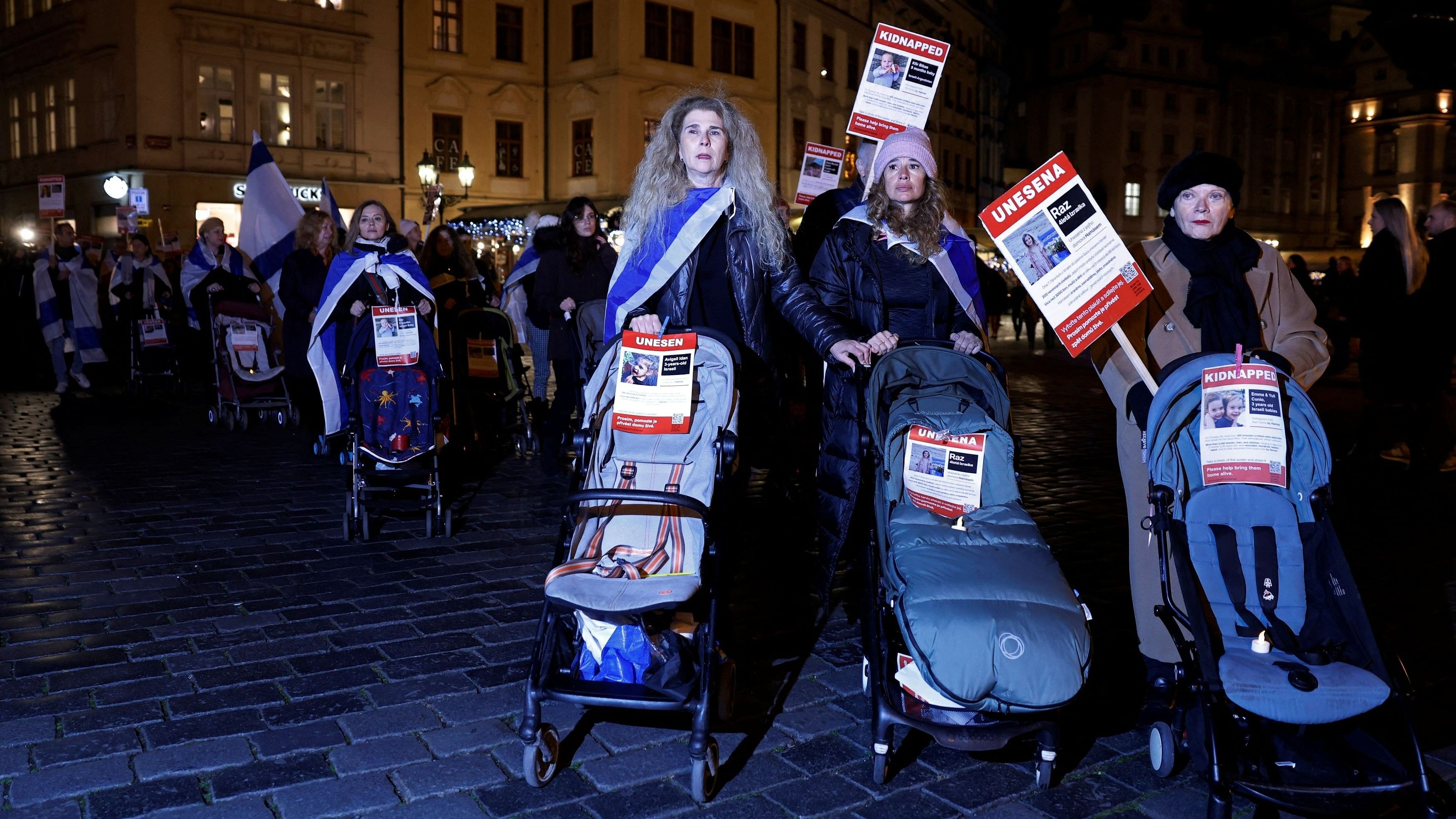 <div class="paragraphs"><p>Israel supporters take part in a demonstration demanding immediate release of children hostages </p></div>