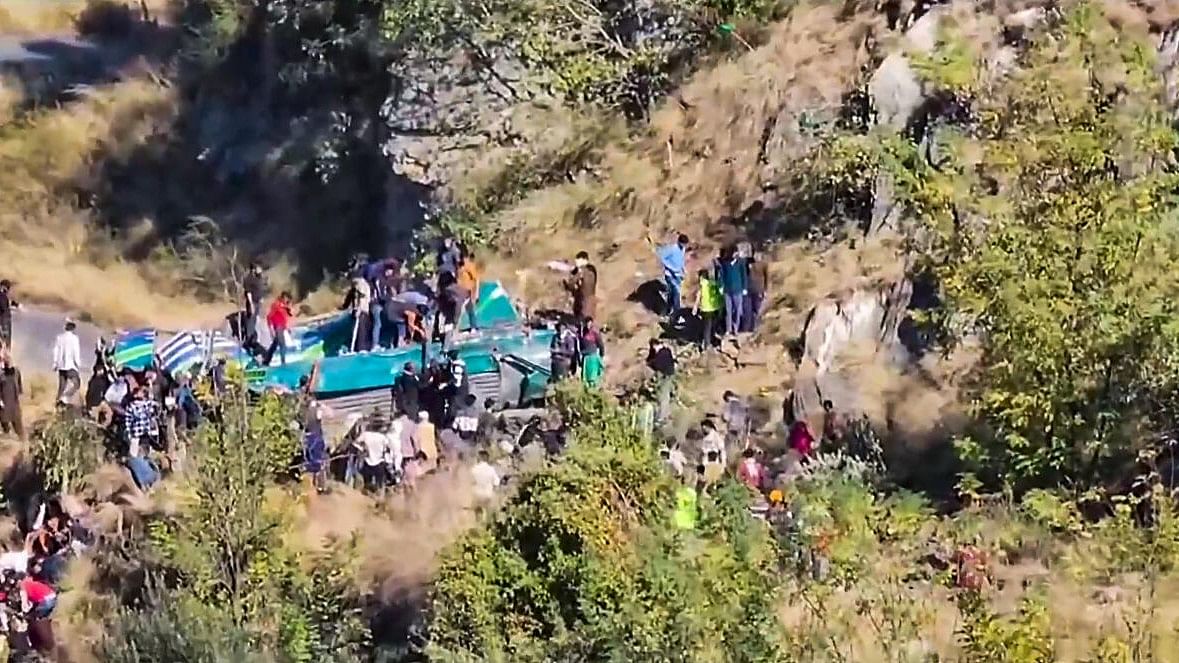 <div class="paragraphs"><p>Rescue operation underway after a bus carrying passengers fell into a gorge, in Doda district of Jammu &amp; Kashmir, Wednesday, Nov. 15, 2023.</p></div>