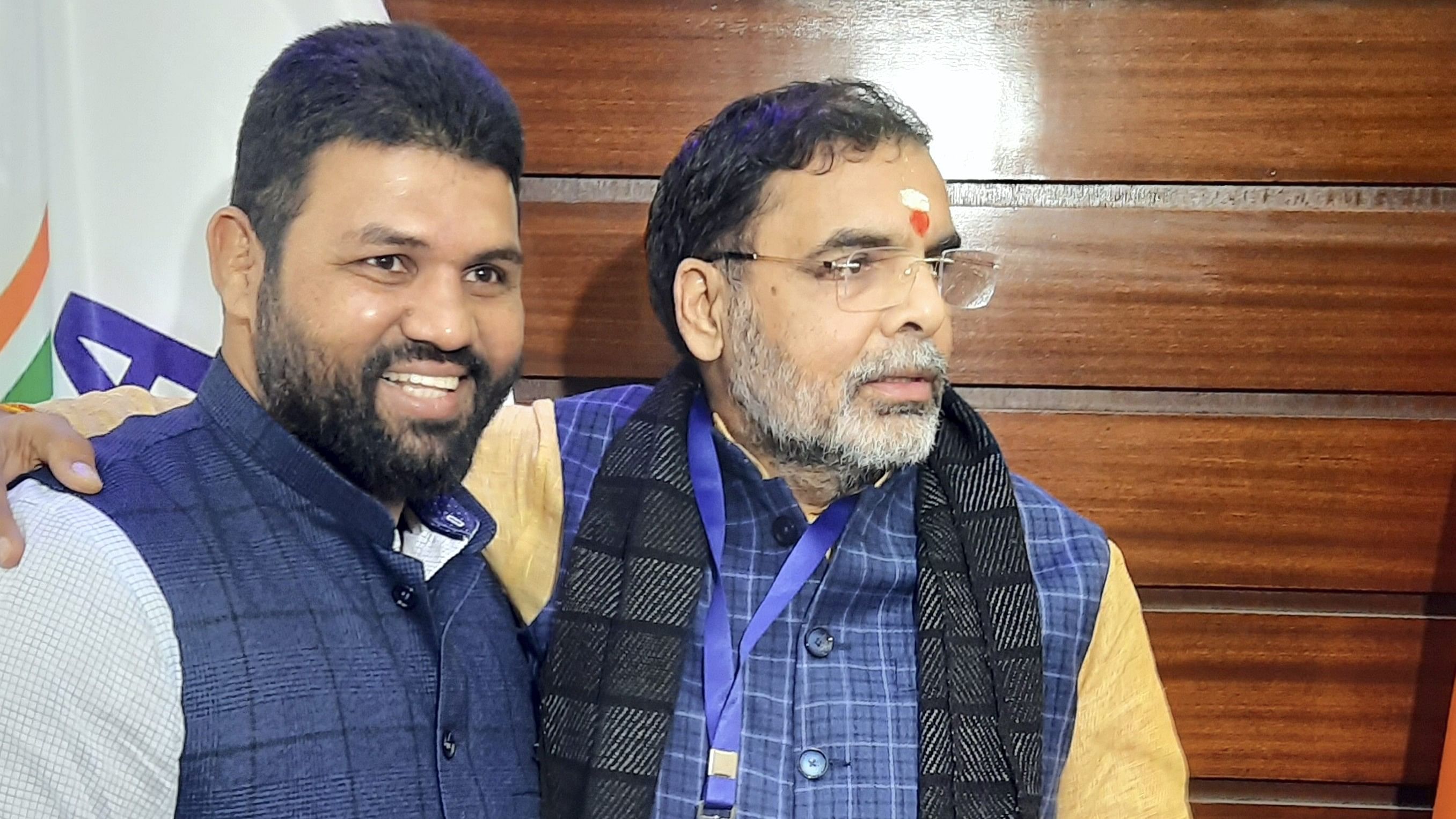 <div class="paragraphs"><p>Wrestling Federation of India (WFI) presidential candidate Sanjay Singh (right) on the day of WFI elections, in New Delhi, Thursday, Dec. 21, 2023.&nbsp;</p></div>