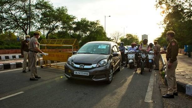 <div class="paragraphs"><p>Representative image of Delhi Traffic police checking drunken driving.</p></div>