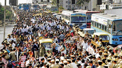 Karnataka Guest Lecturers Reject Govt Sops, Protests To Intensify