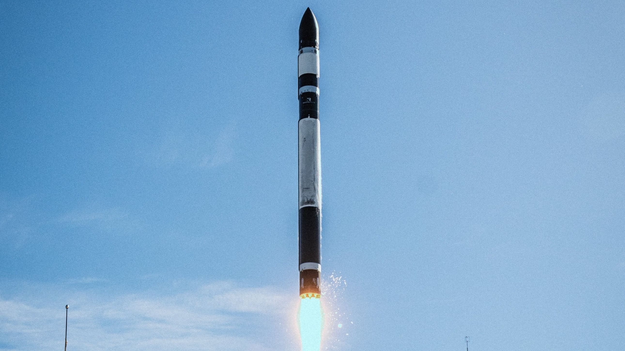 <div class="paragraphs"><p>Rocket Lab launches its 10th Electron rocket.</p></div>