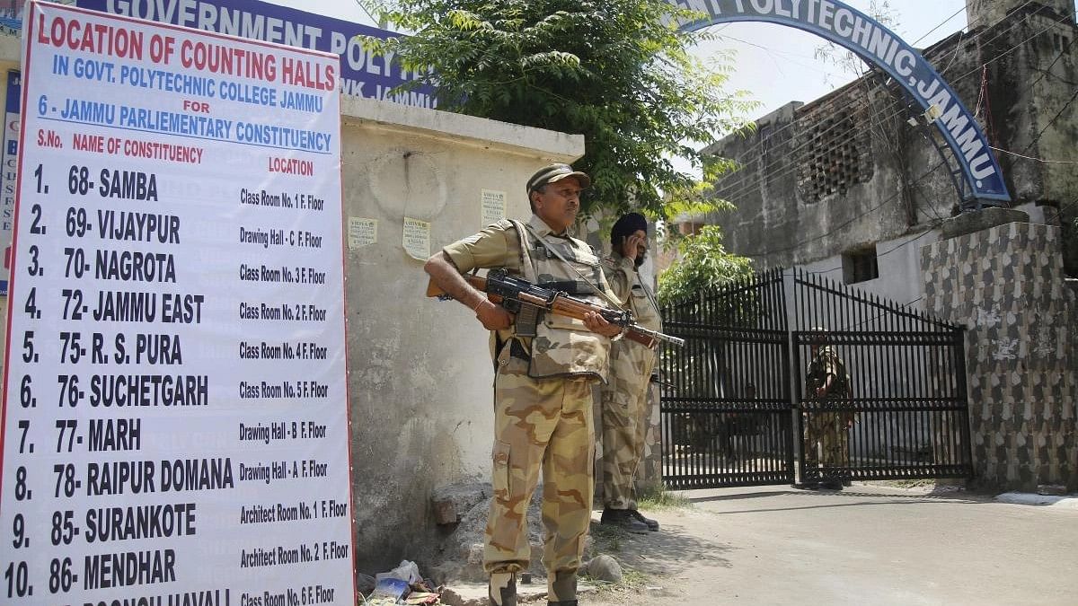 <div class="paragraphs"><p>File photo of security personnel outside the building of counting halls during  2019 Lok Sabha elections, in Jammu.</p></div>