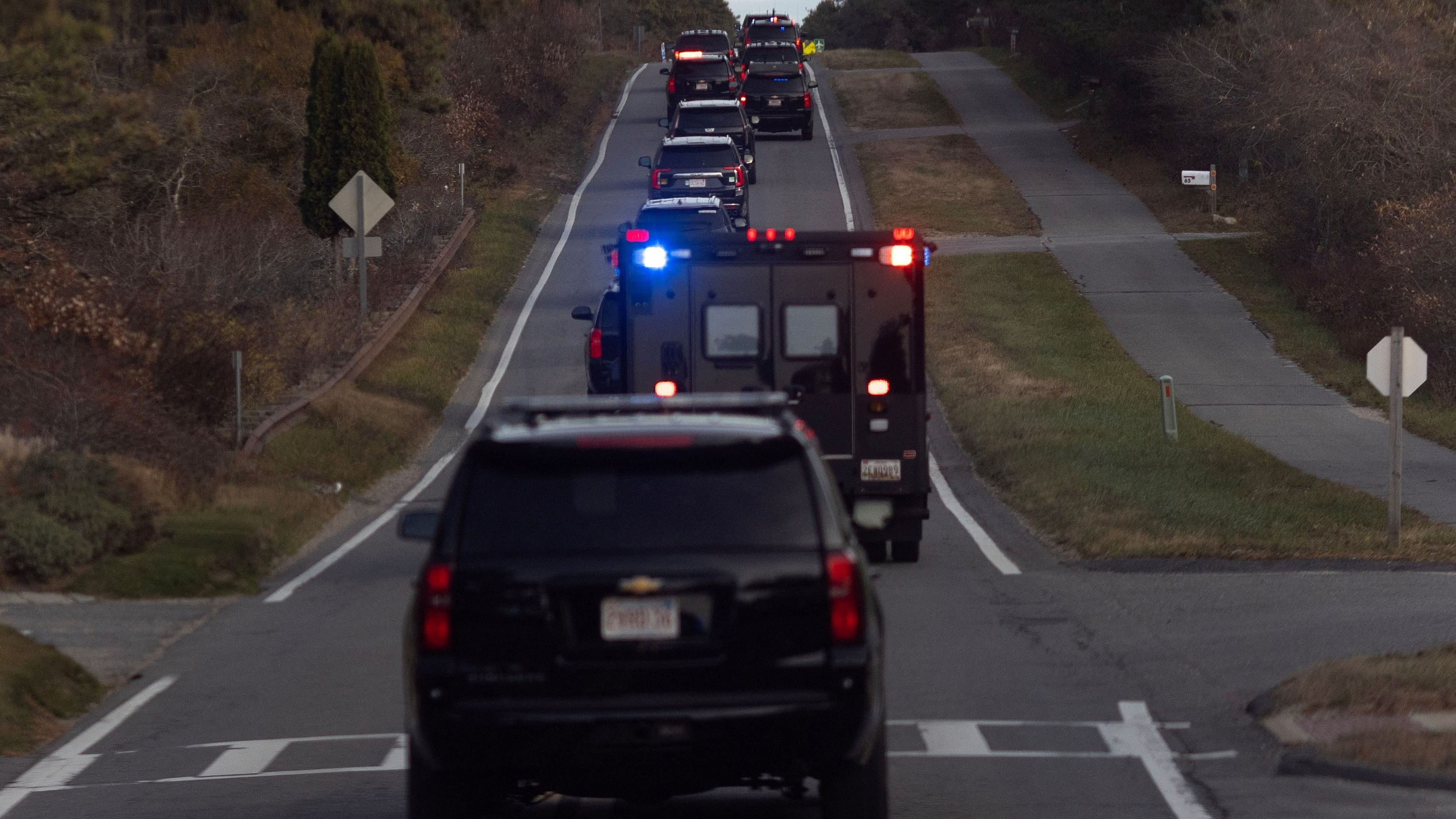 <div class="paragraphs"><p>The motorcade of US President Joe Biden.</p></div>