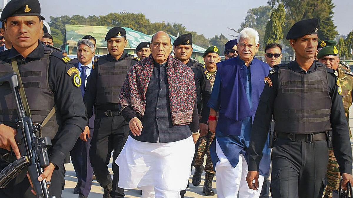 <div class="paragraphs"><p>Defence Minister Rajnath Singh with Jammu and Kashmir Lt. Governor Manoj Sinha and Chief of Army Staff General Manoj Pande upon his arrival in Jammu and Kashmir.</p></div>