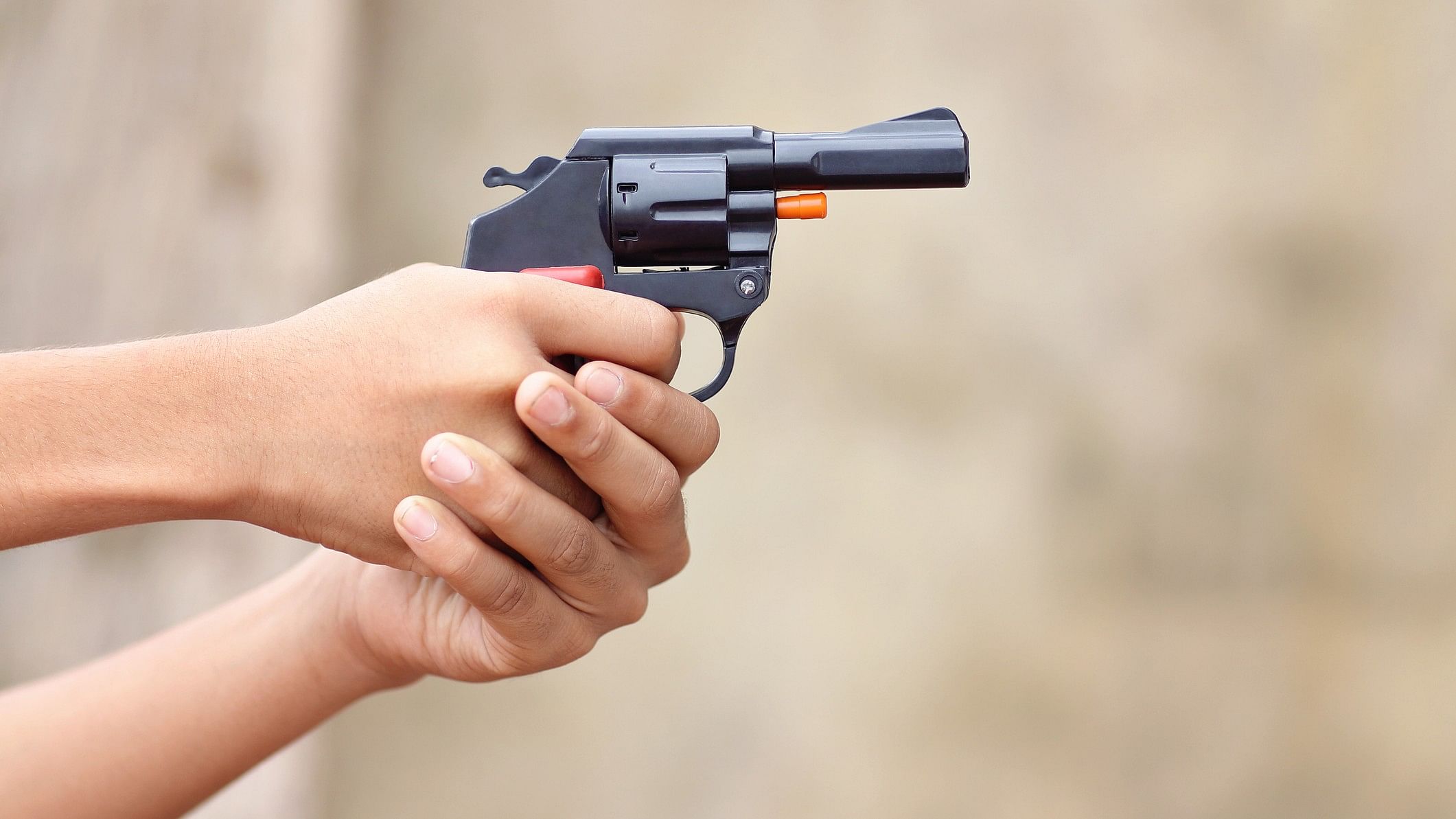 <div class="paragraphs"><p>Representative image of a toy gun.</p></div>