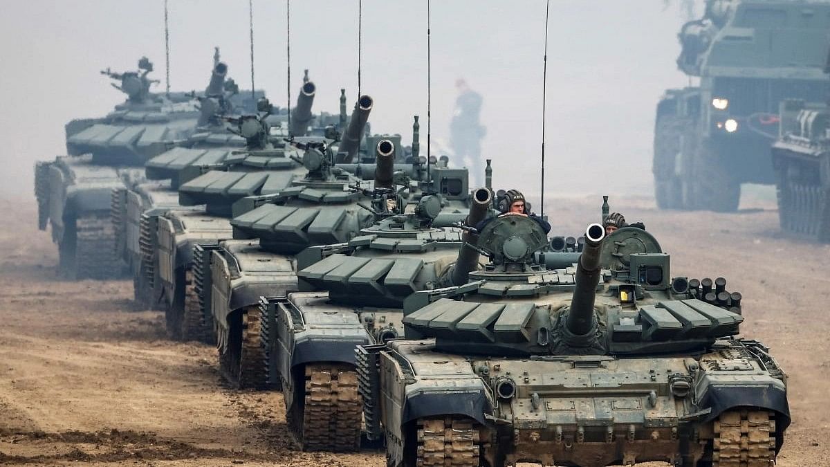 <div class="paragraphs"><p>Russian Army tanks.</p></div>