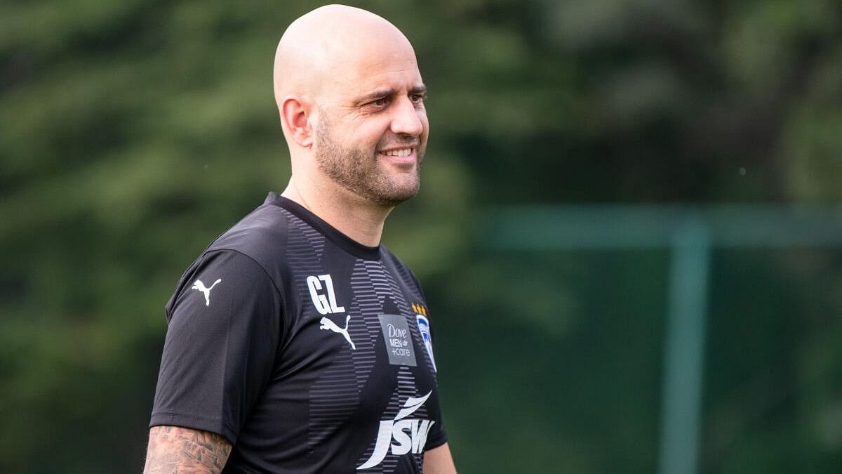 <div class="paragraphs"><p>Spaniard Gerard Zaragoza oversees his first training session following his return to Bengaluru FC</p></div>