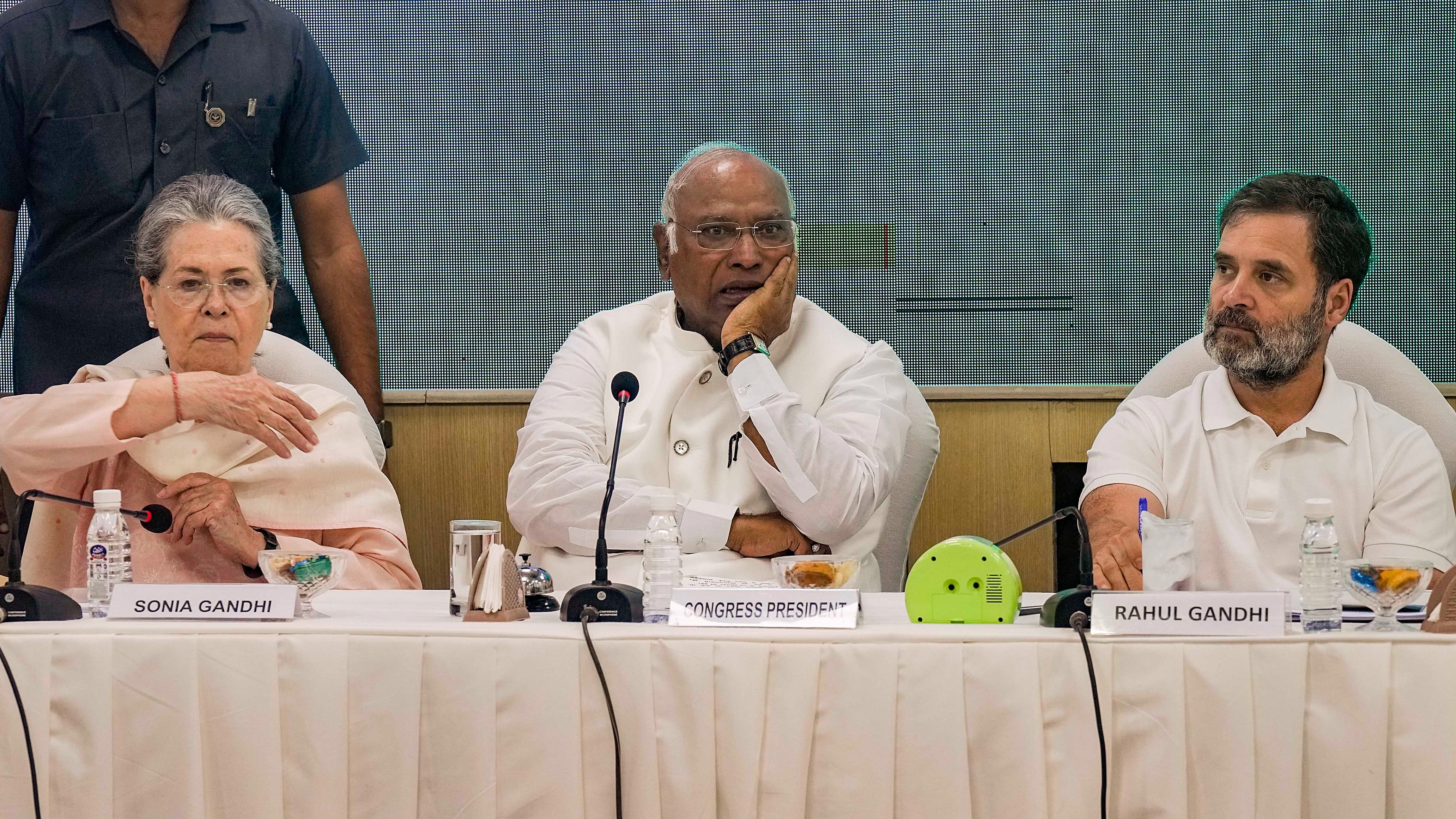 <div class="paragraphs"><p>Congress President Mallikarjun Kharge with party leaders Sonia Gandhi and Rahul Gandhi.</p></div>