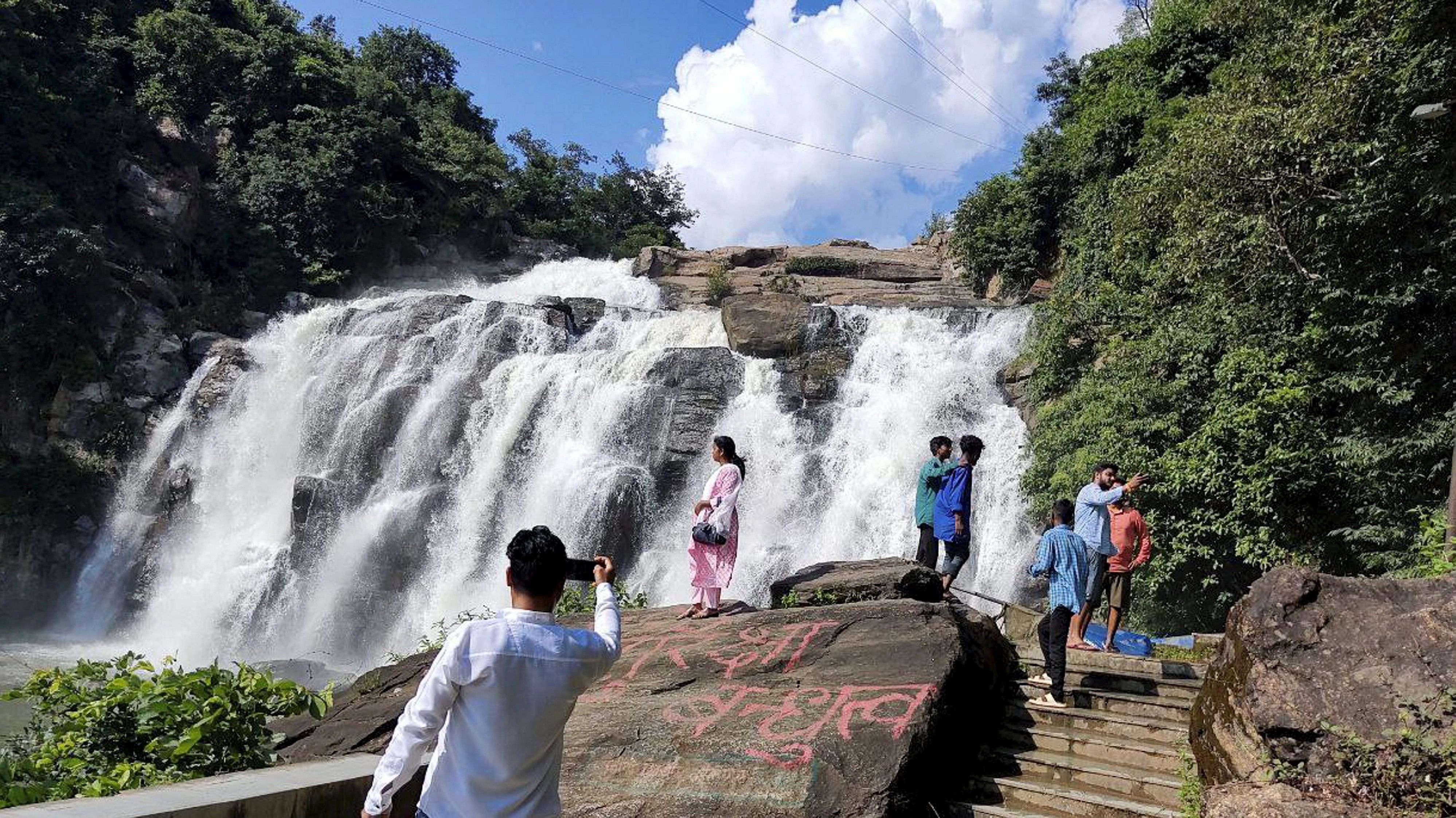 <div class="paragraphs"><p> Ranchi: Jonha Fall, in Ranchi. Jharkhand waterfalls abuzz with visitors ahead festive season. </p></div>