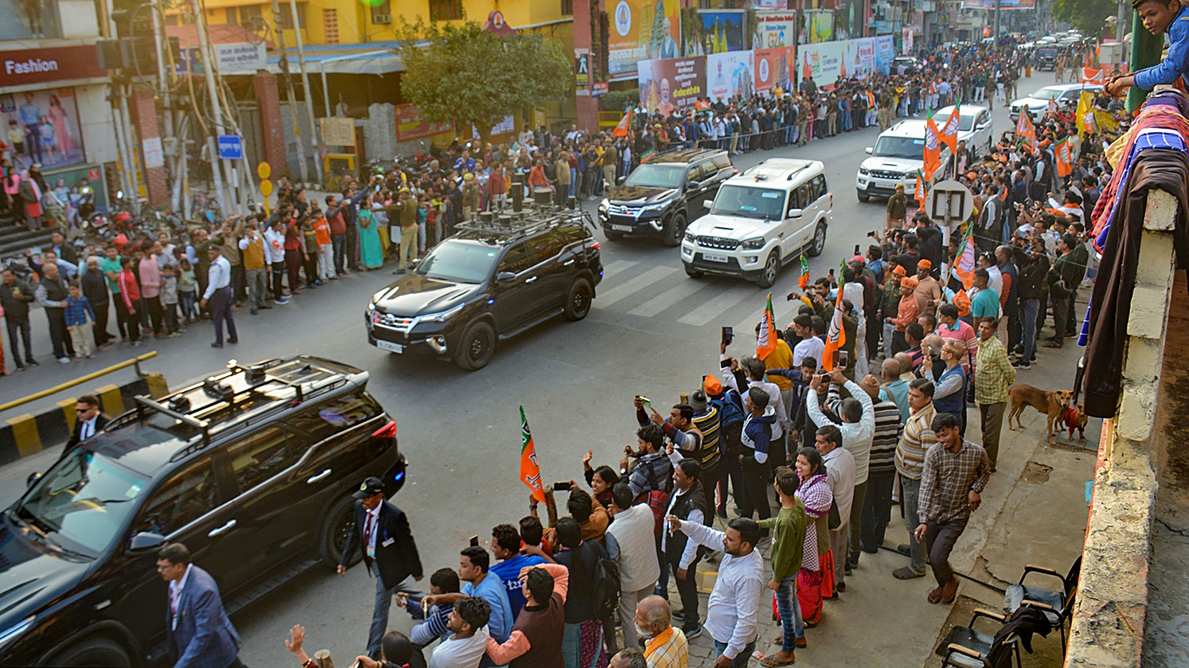 <div class="paragraphs"><p>Prime Minister Narendra Modi receives a warm welcome upon his arrival in Varanasi.&nbsp;</p></div>