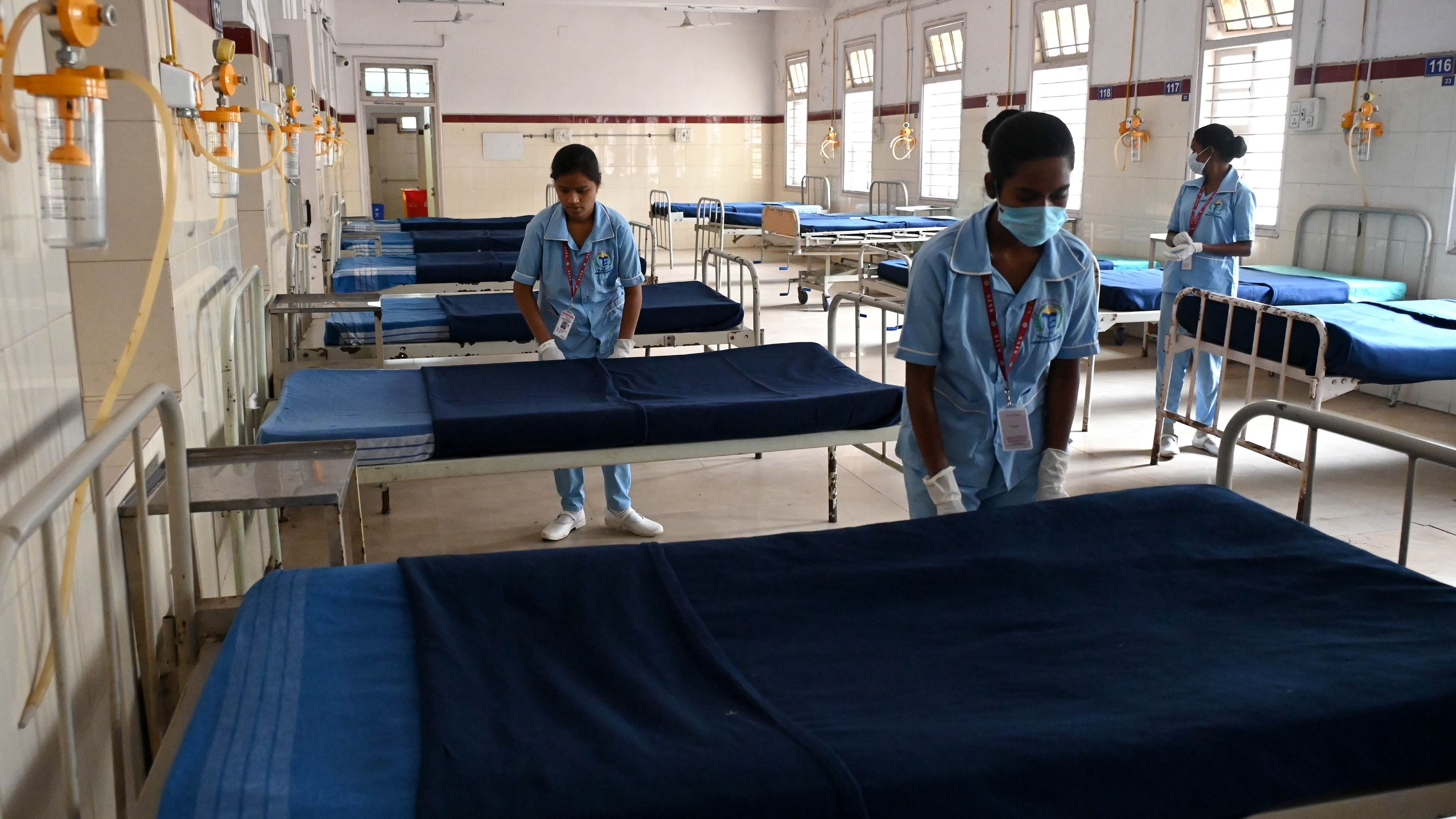 <div class="paragraphs"><p>A&nbsp;Covid isolation ward set up at the K C General hospital in Bengaluru.</p></div>