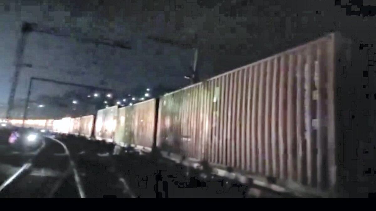 <div class="paragraphs"><p>A goods train derails between Kasara, on the outskirts of Mumbai, and TGR-3 station on the Down line, on Sunday, Dec. 10, 2023.</p></div>