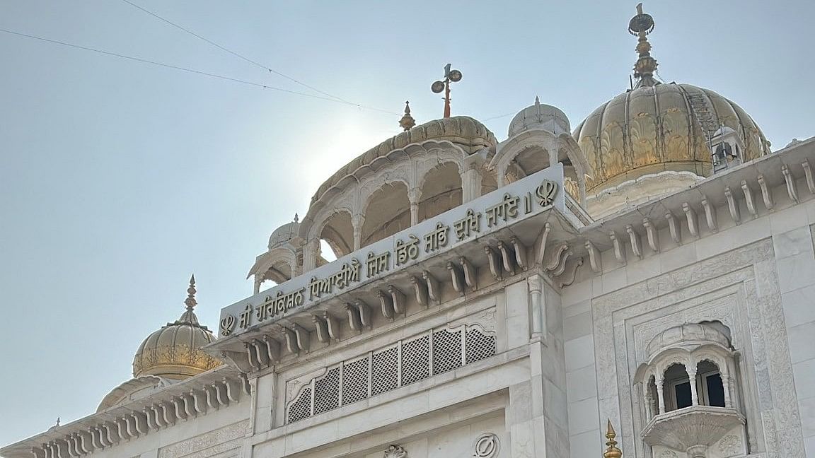 <div class="paragraphs"><p>Bangla Sahib Gurudwara</p></div>