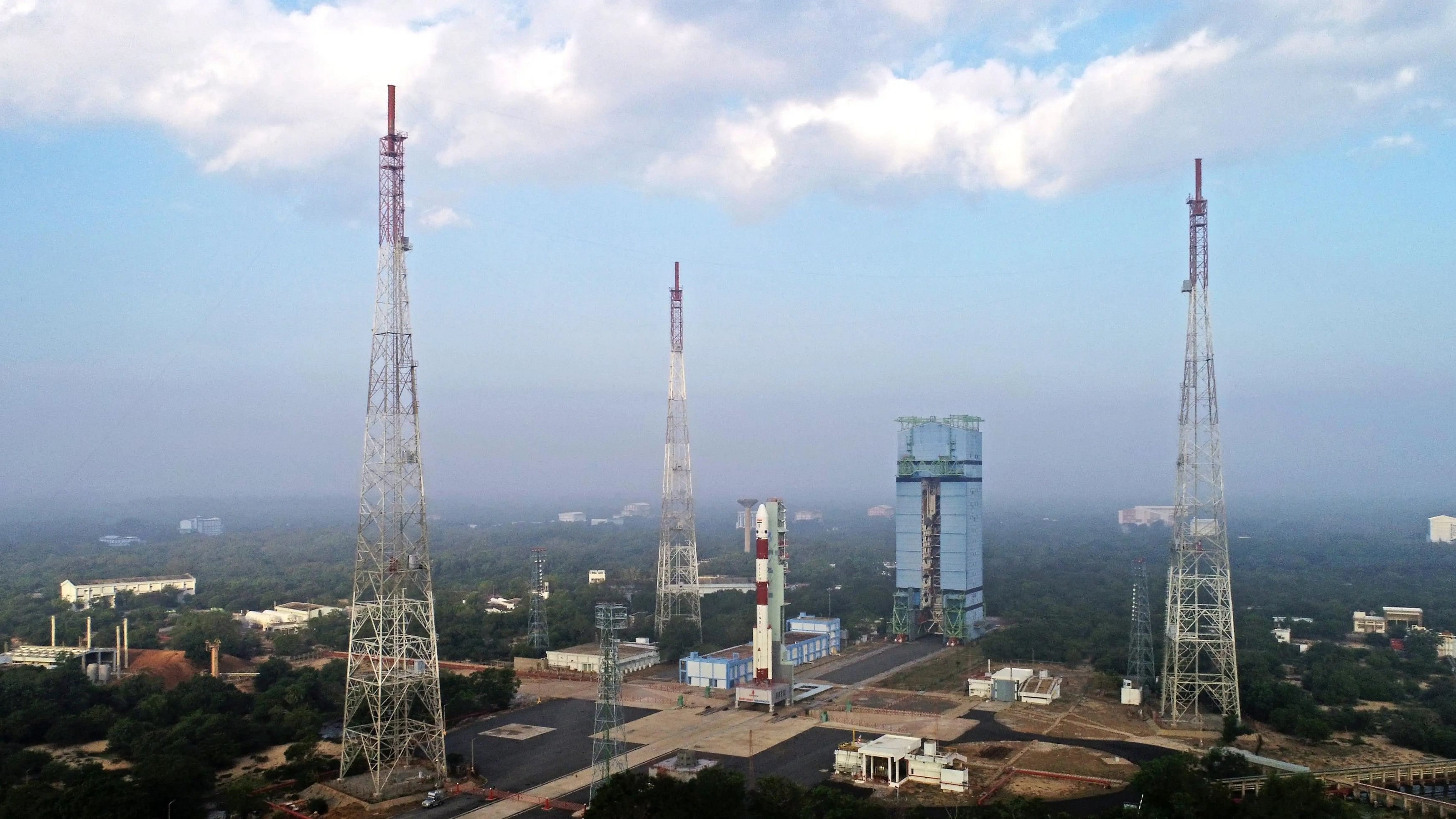 <div class="paragraphs"><p>The Indian Space Research Organisation (ISRO) is set to begin the new year with the launch of XPoSat.</p></div>