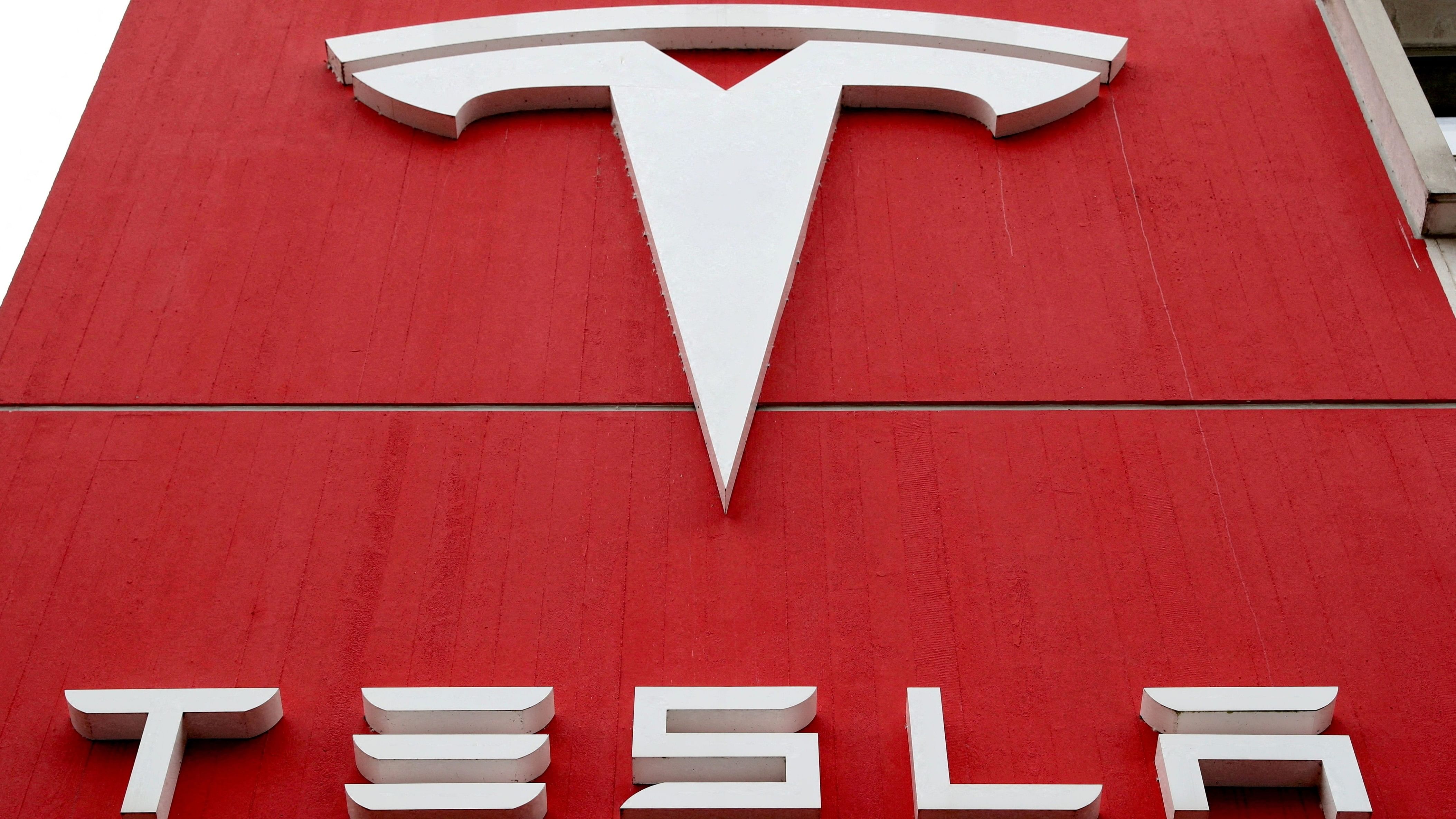 <div class="paragraphs"><p>The logo of multinational company Tesla.</p></div>