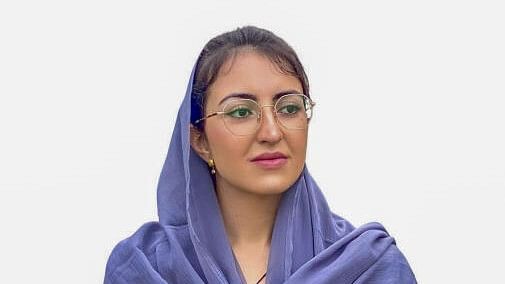 <div class="paragraphs"><p>Saveera Prakash is the first woman from the minority Hindu community to run in the provincial elections in Pakistan's KPK province.</p></div>